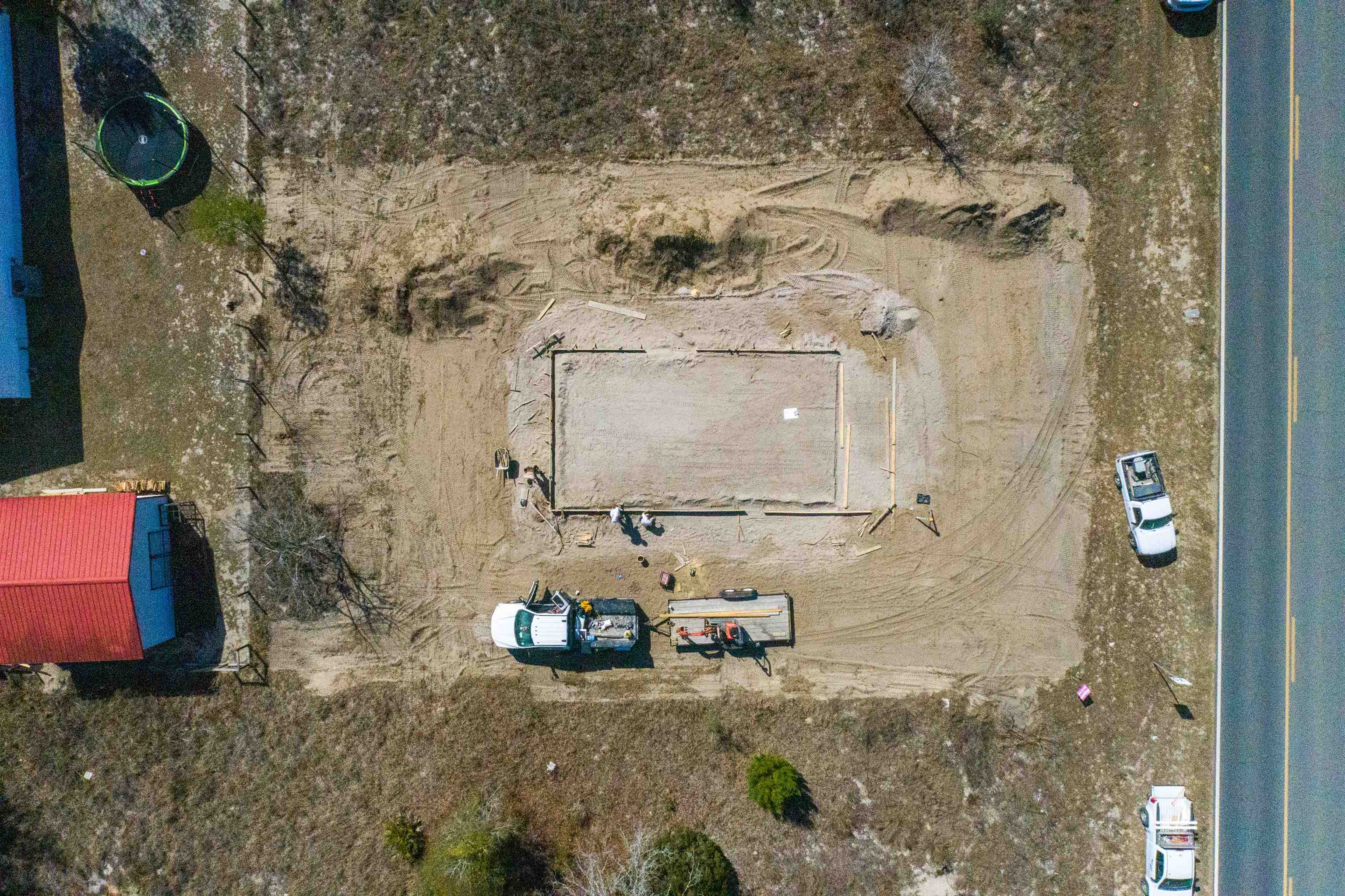 Image 11 of 27 For 724 Dawn Ave