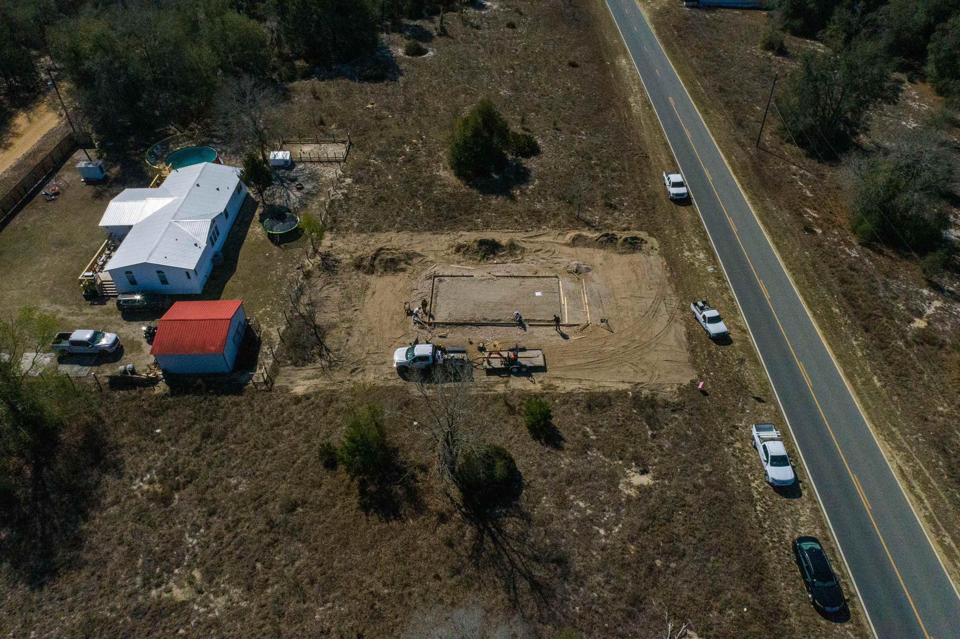 Image 13 of 27 For 724 Dawn Ave