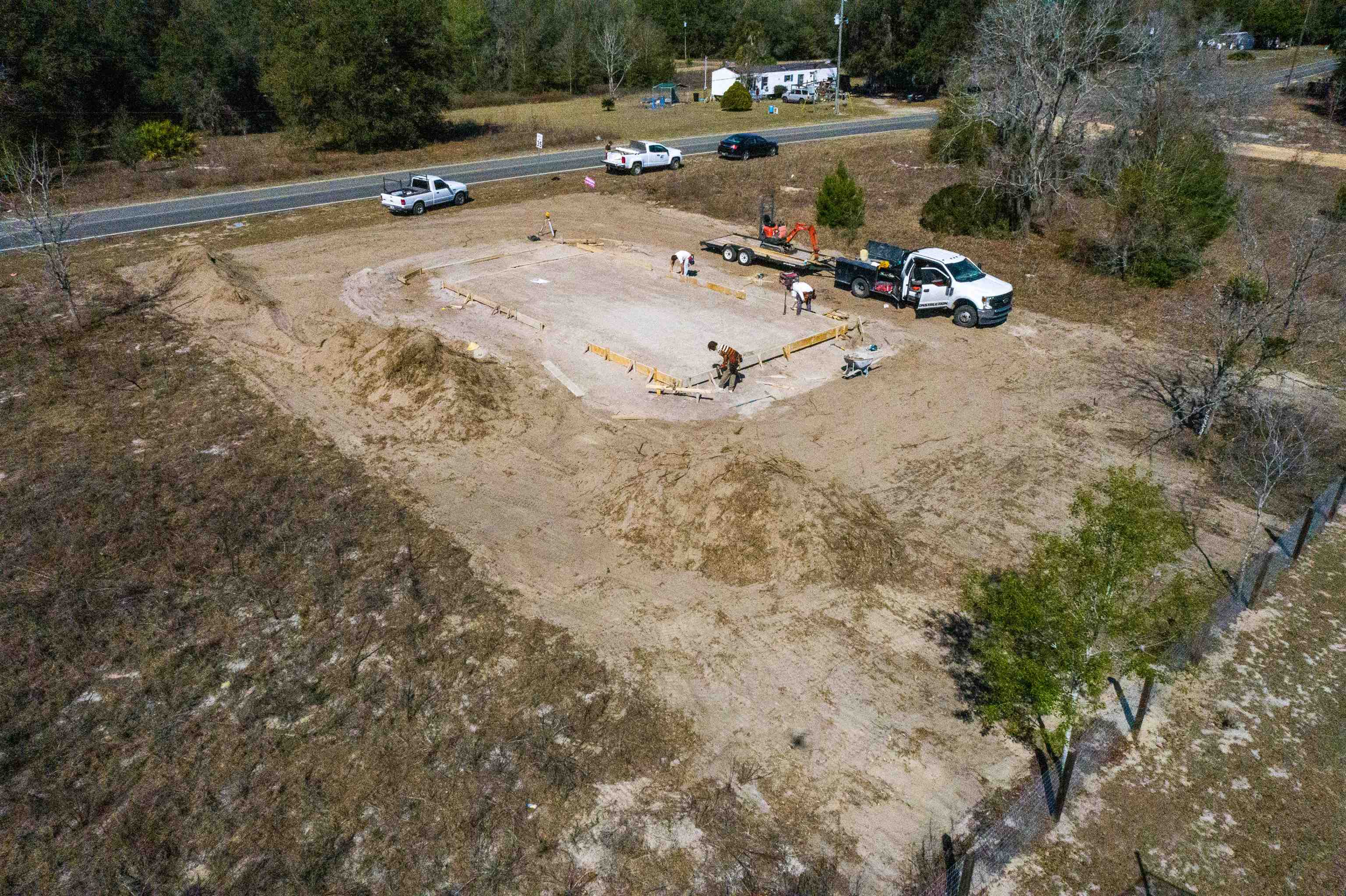 Image 9 of 27 For 724 Dawn Ave