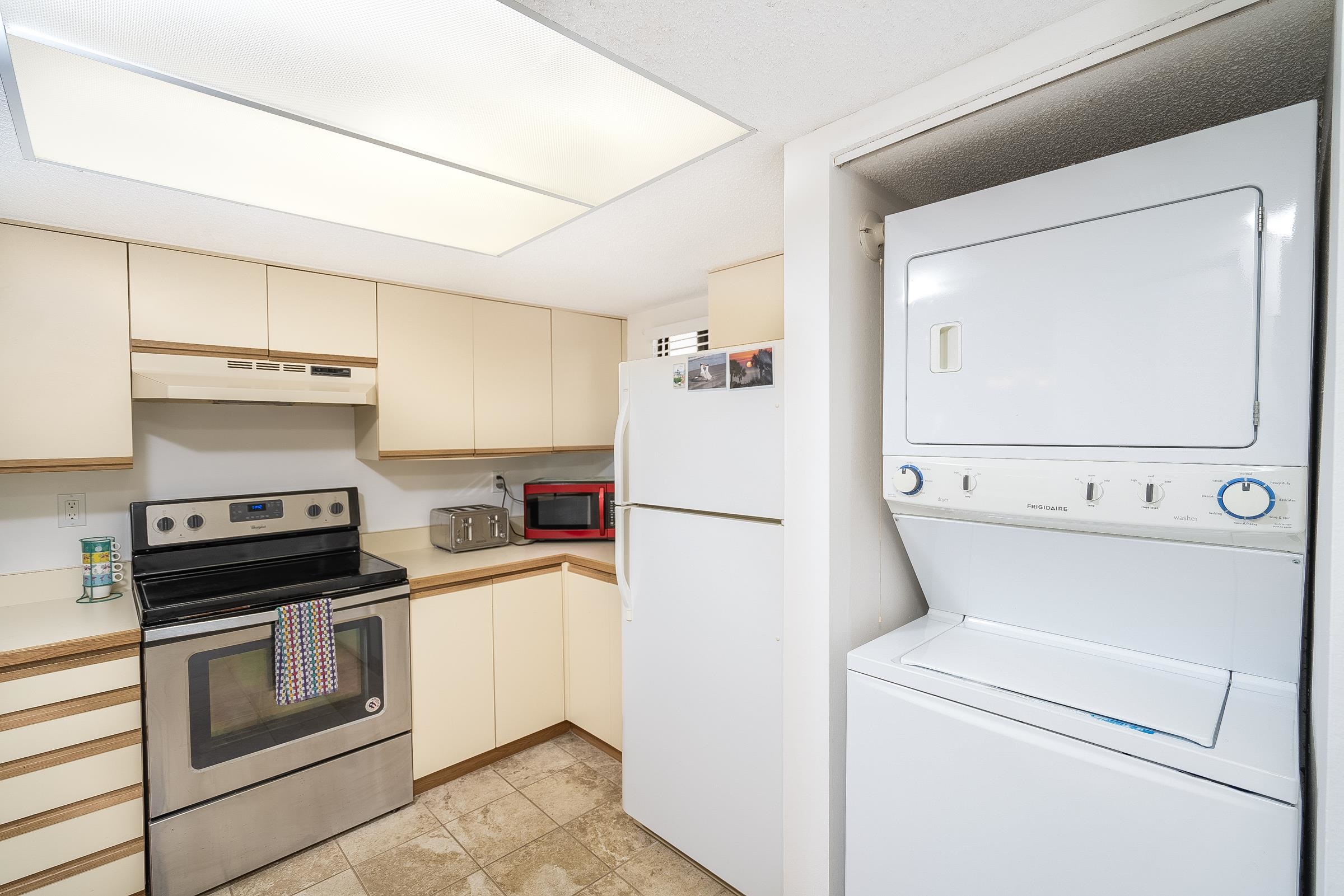 Image 40 of 67 For 4250 A1a  E31