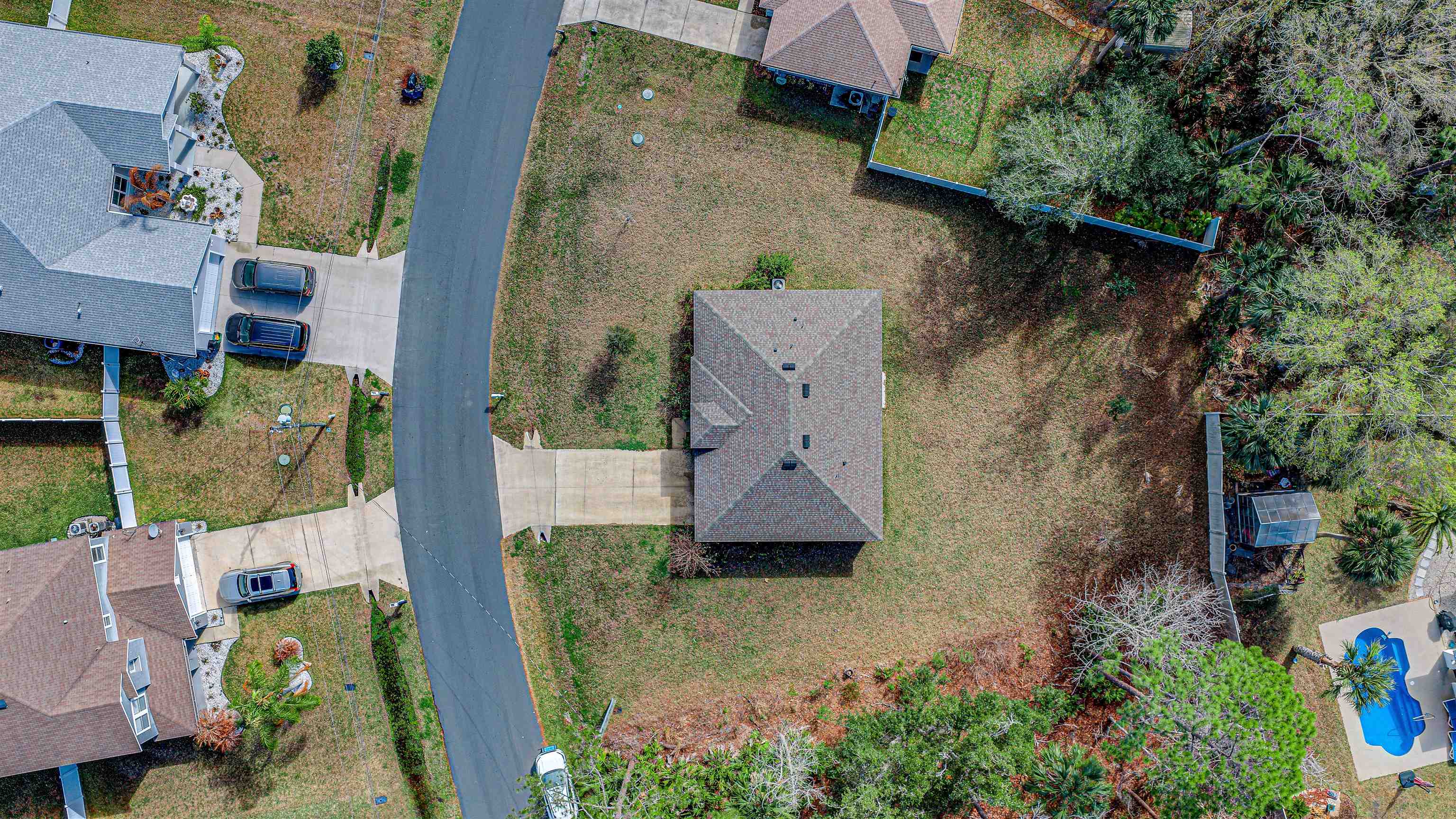 Image 22 of 56 For 30 Riviere Ln