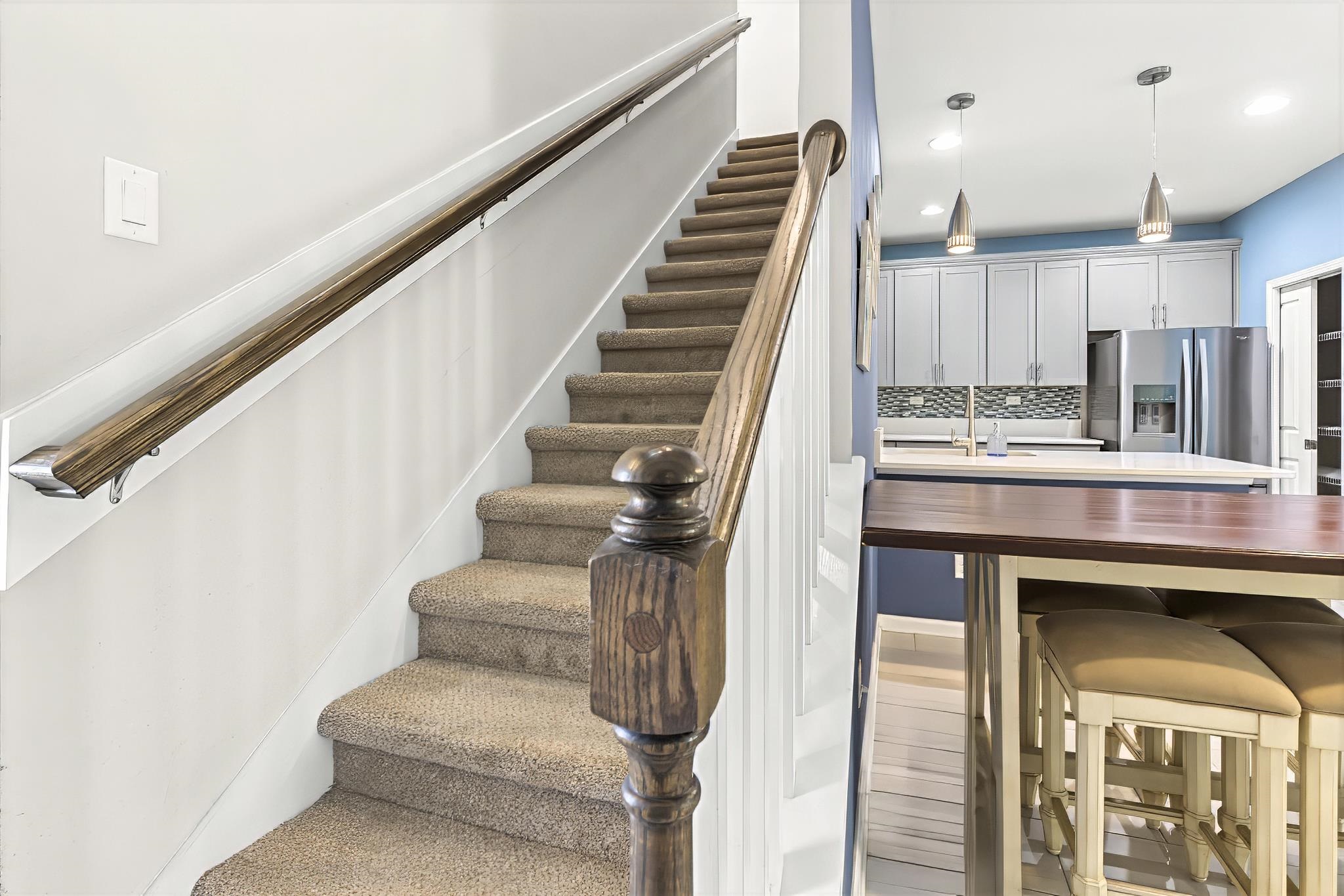 Image 14 of 43 For 77 Leeward Island Dr