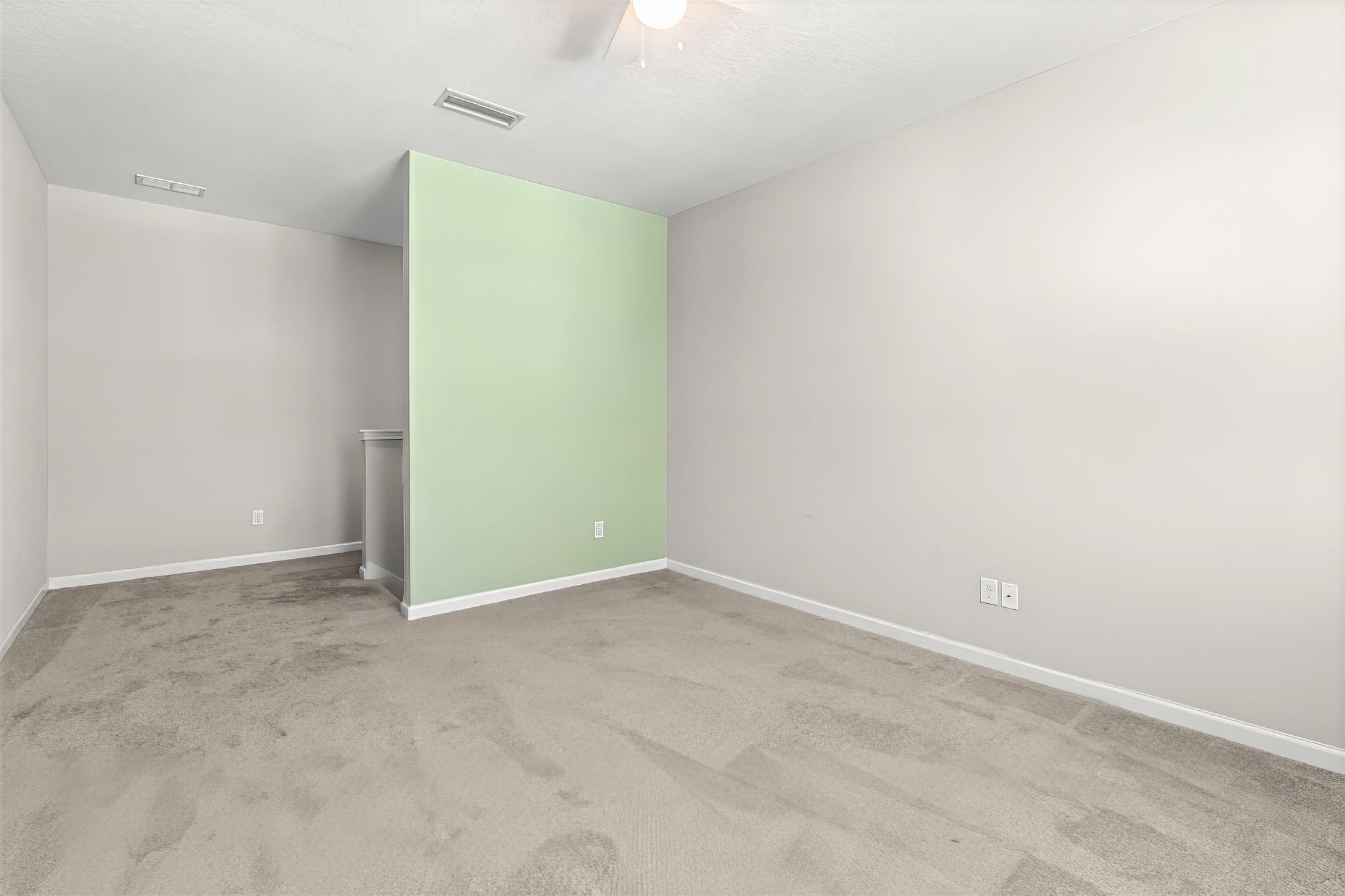 Image 16 of 43 For 77 Leeward Island Dr