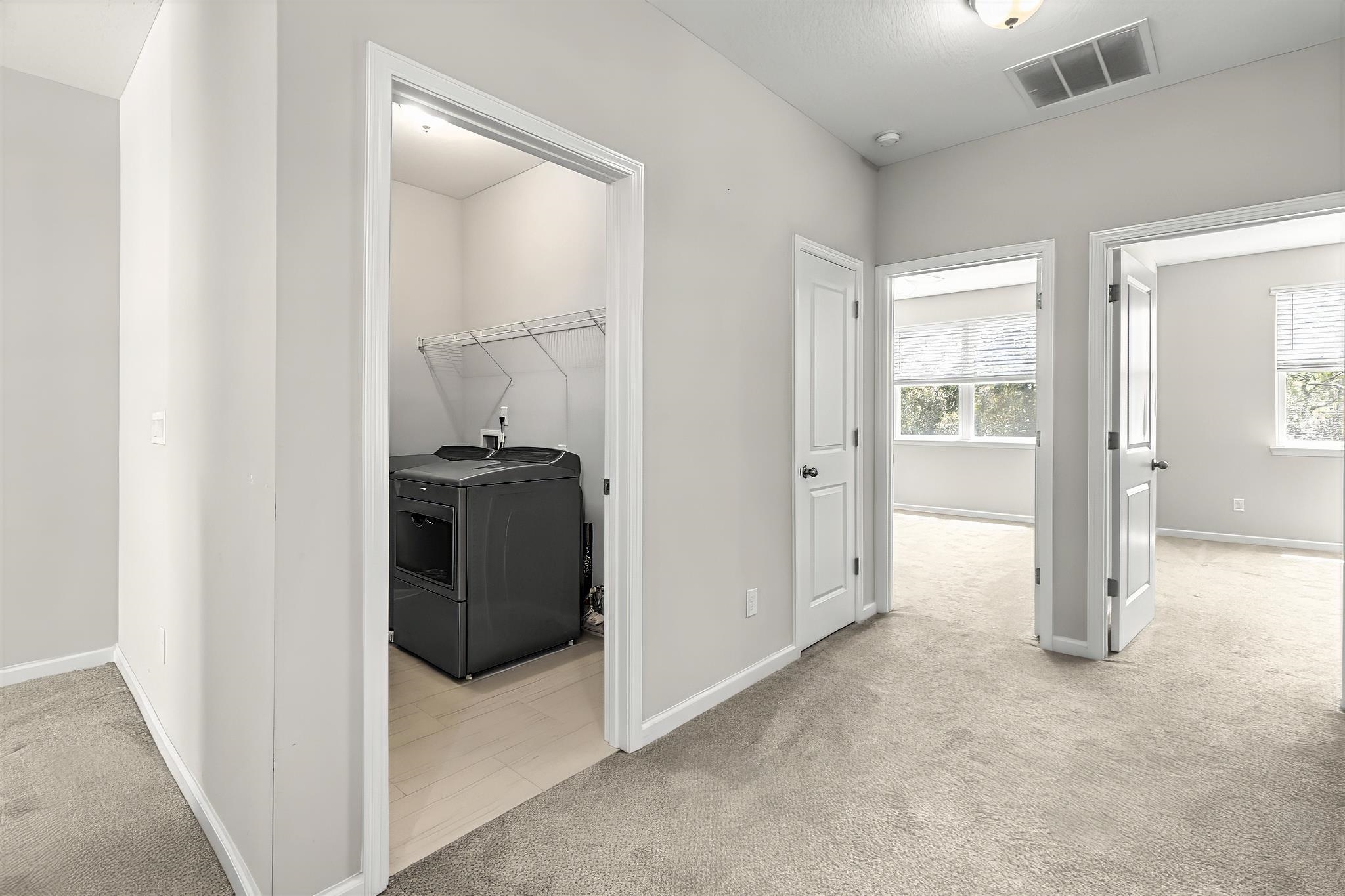 Image 24 of 43 For 77 Leeward Island Dr