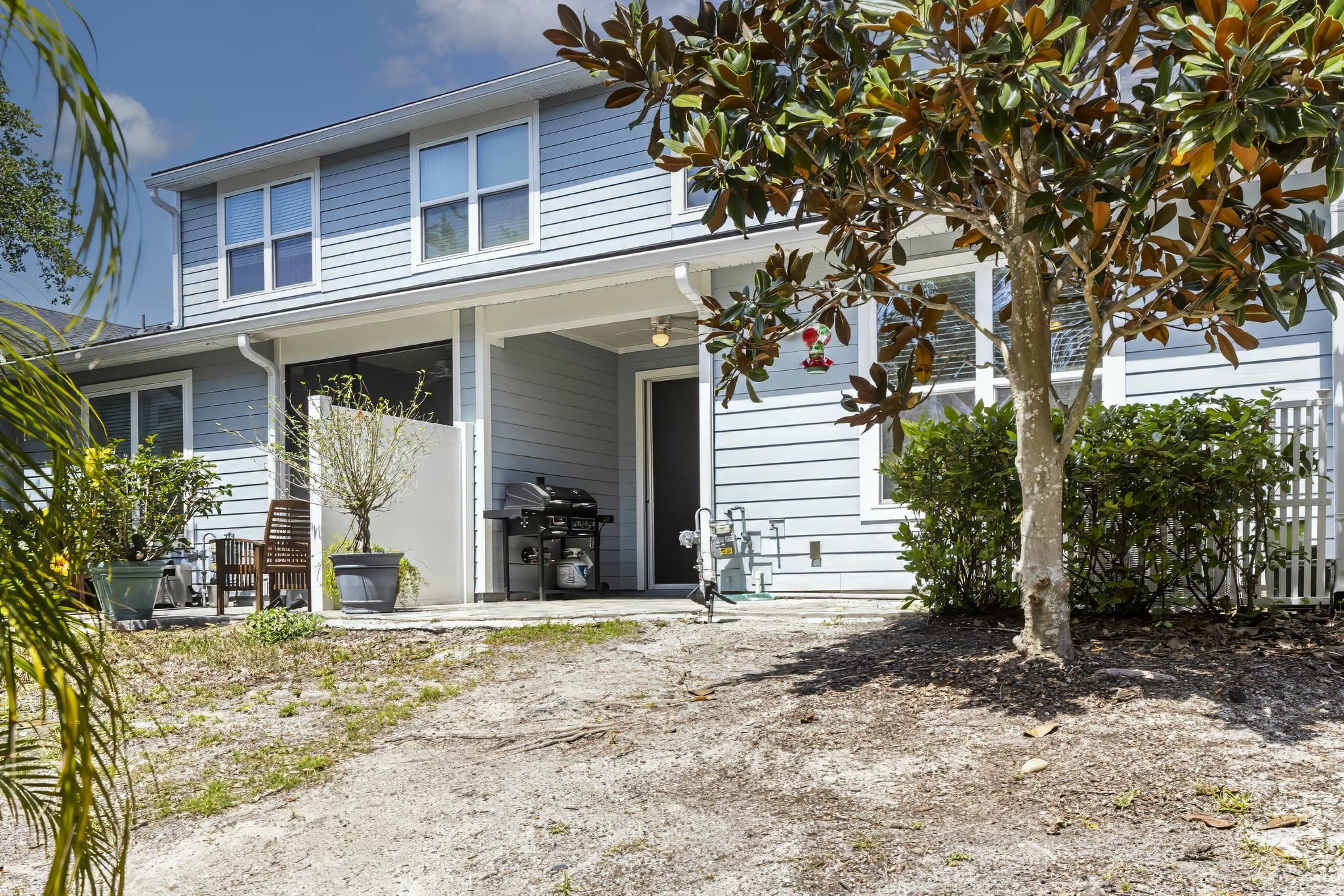 Image 26 of 43 For 77 Leeward Island Dr