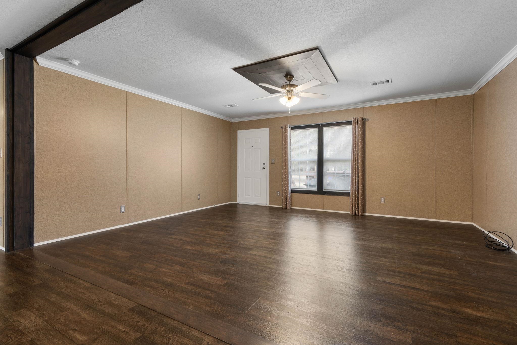 Image 13 of 83 For 5055 Flagler Estates Blvd