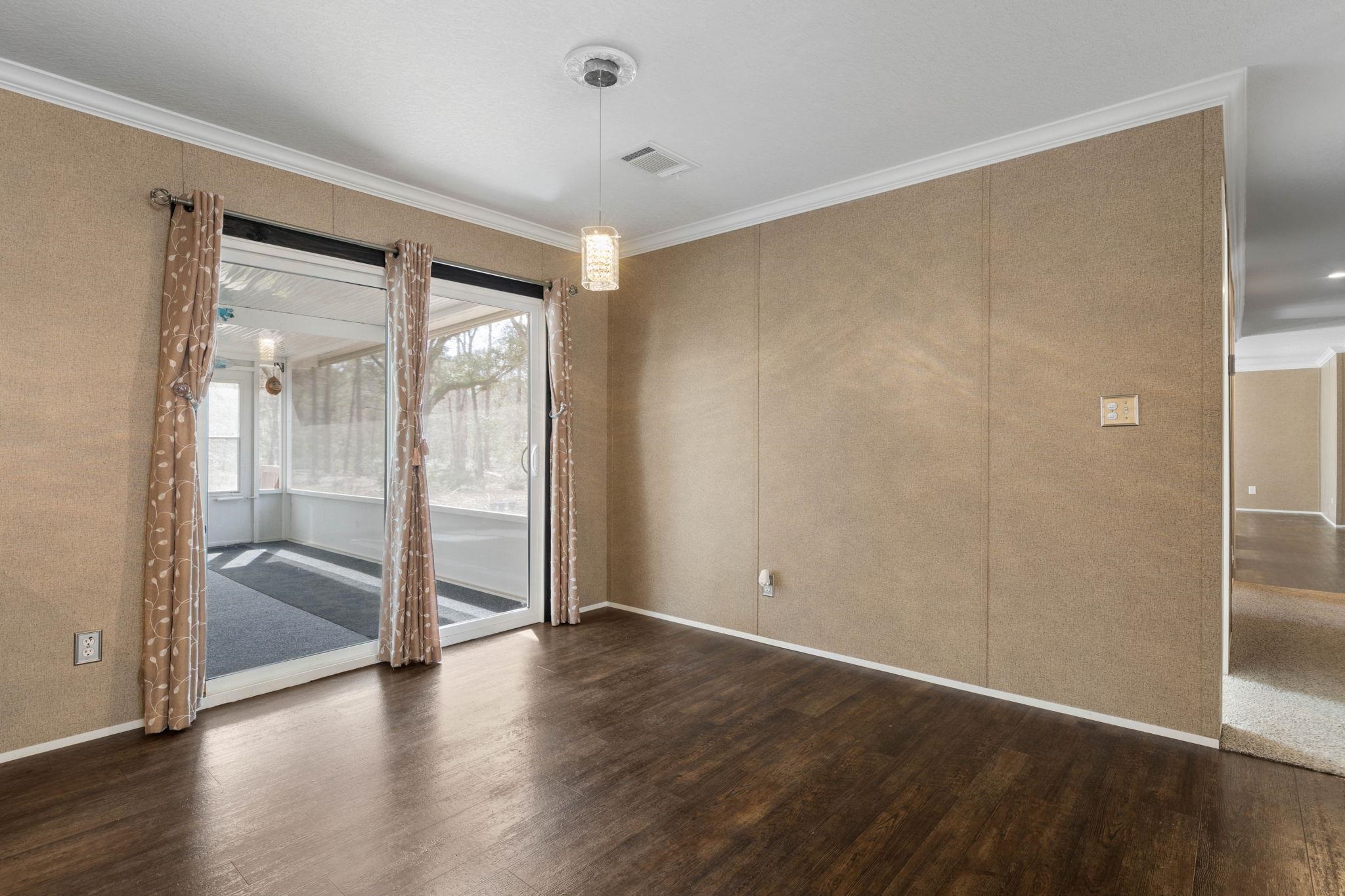 Image 18 of 83 For 5055 Flagler Estates Blvd