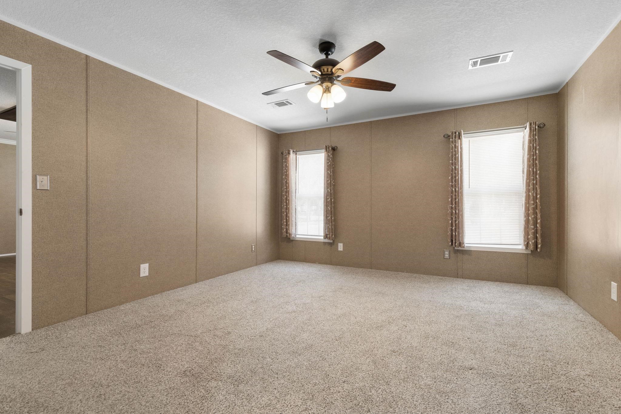 Image 24 of 83 For 5055 Flagler Estates Blvd