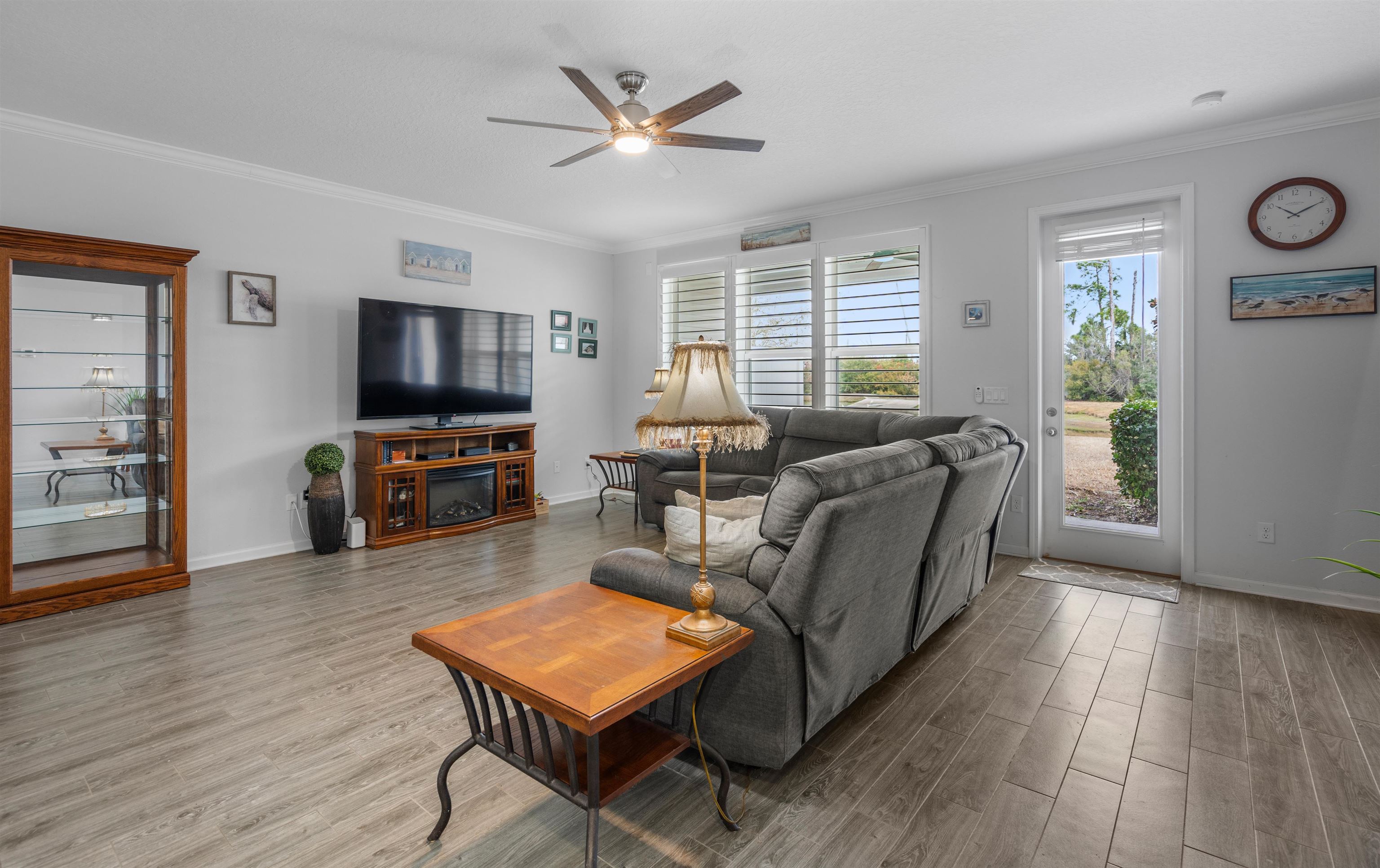 Image 10 of 45 For 56 Leeward Island Dr