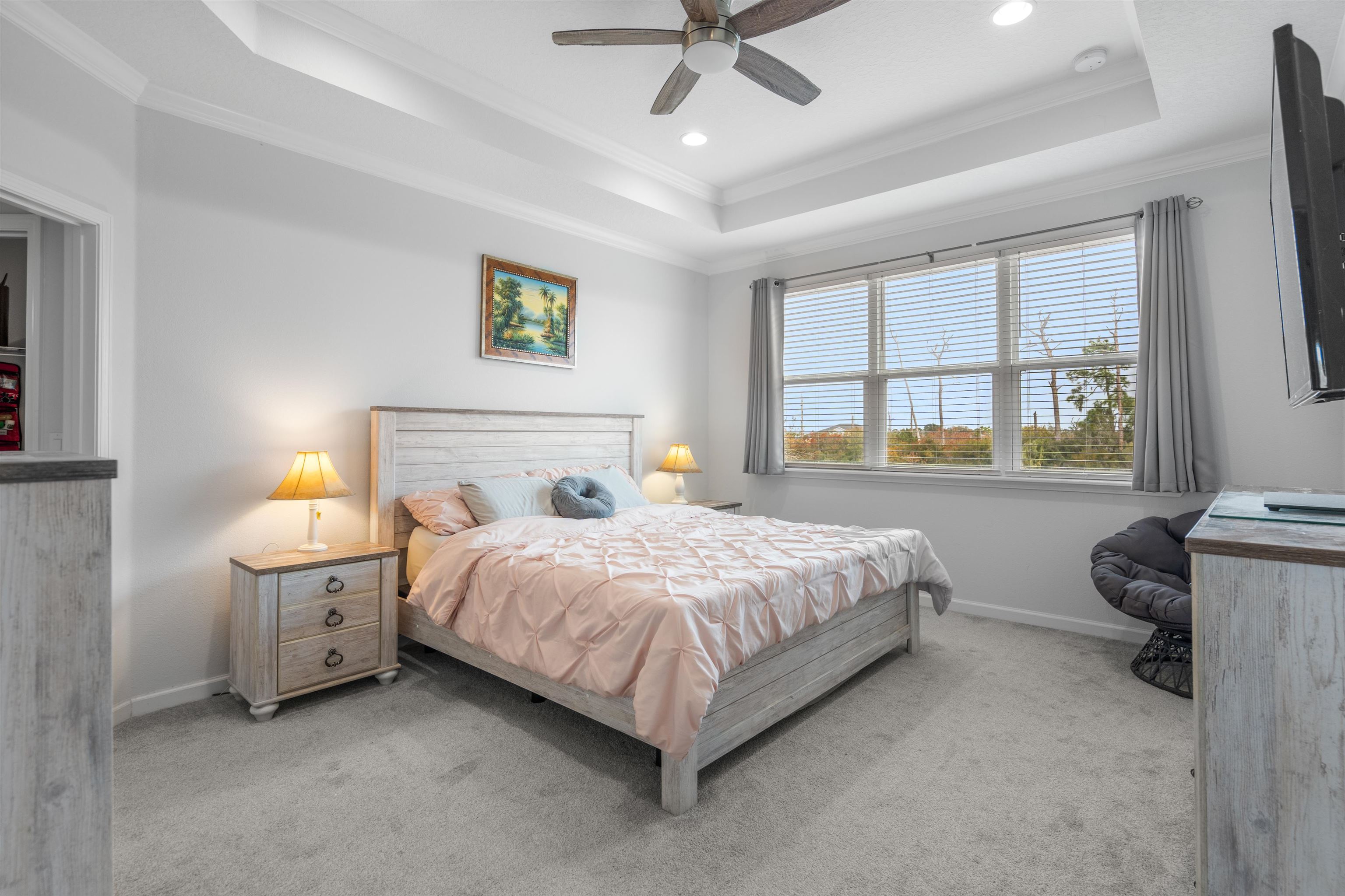 Image 16 of 45 For 56 Leeward Island Dr