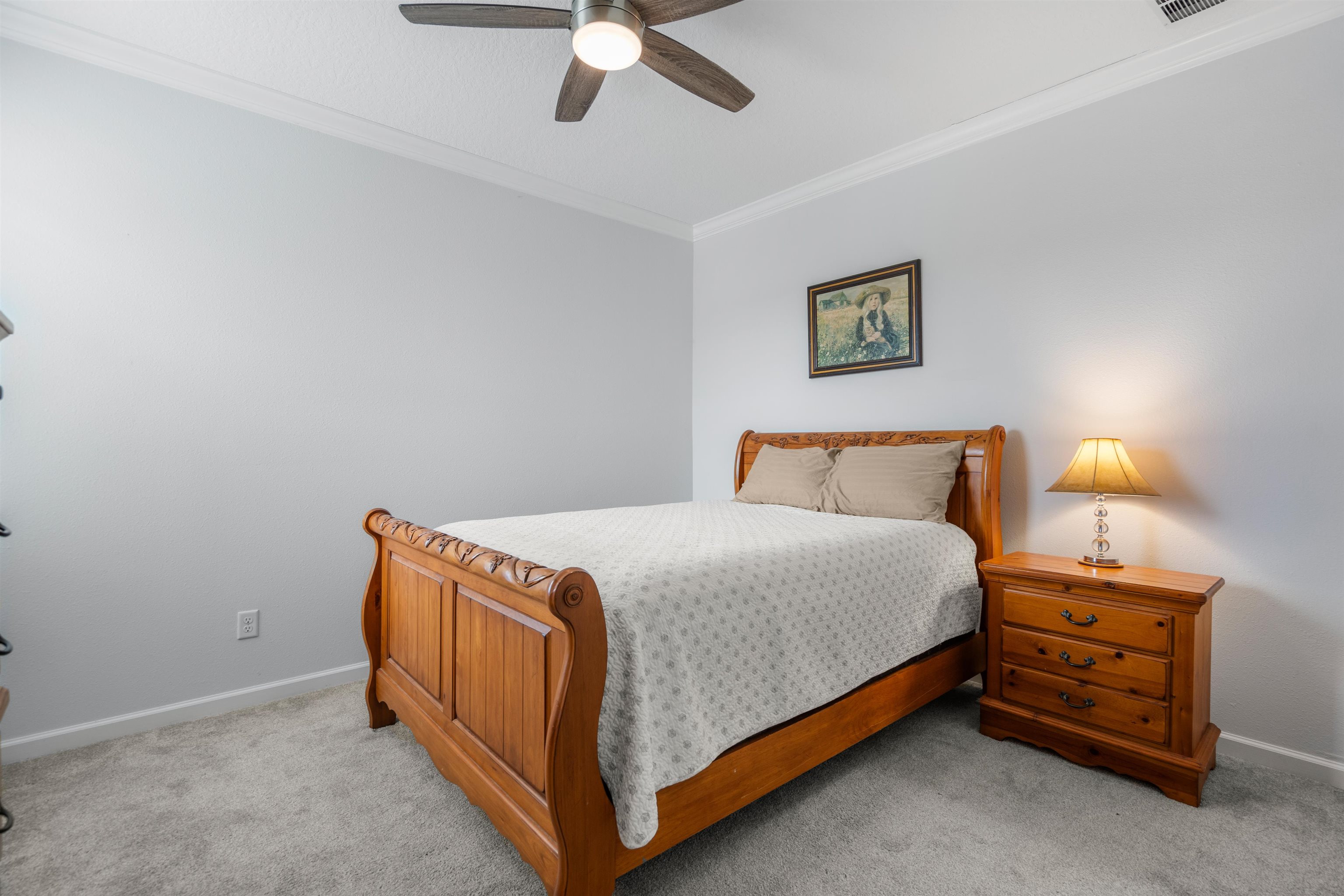 Image 26 of 45 For 56 Leeward Island Dr