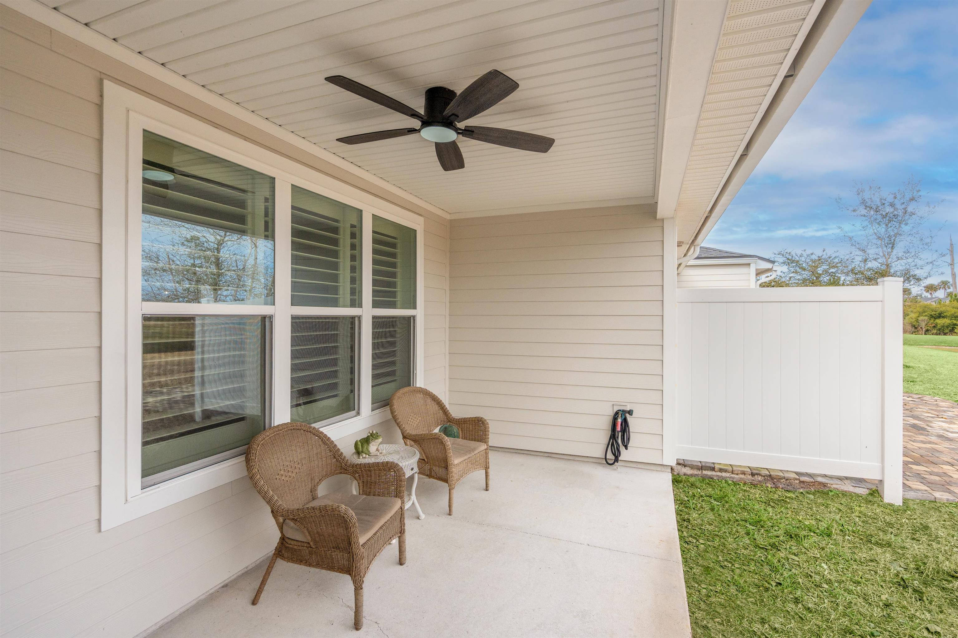 Image 28 of 45 For 56 Leeward Island Dr