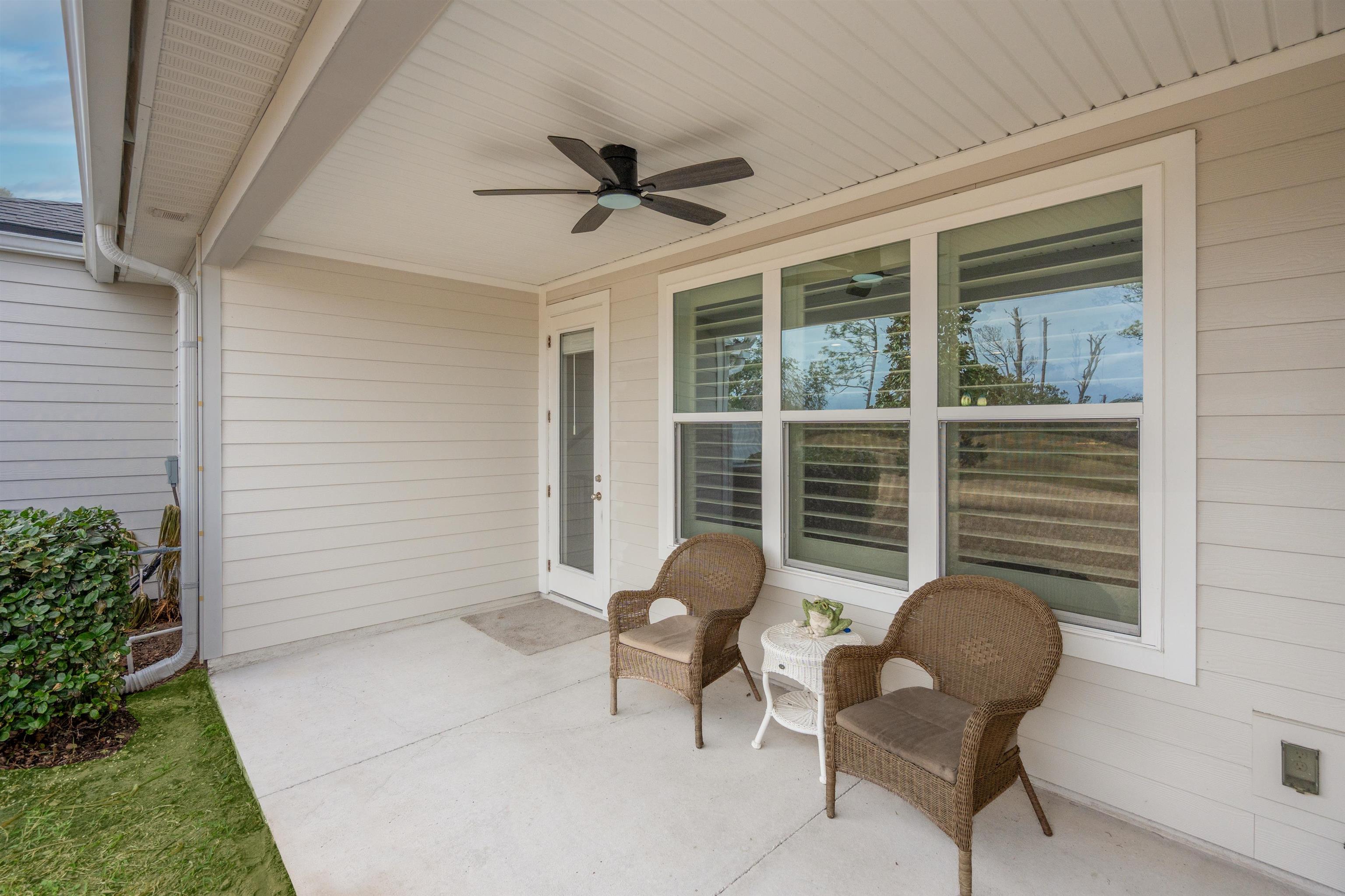 Image 30 of 45 For 56 Leeward Island Dr