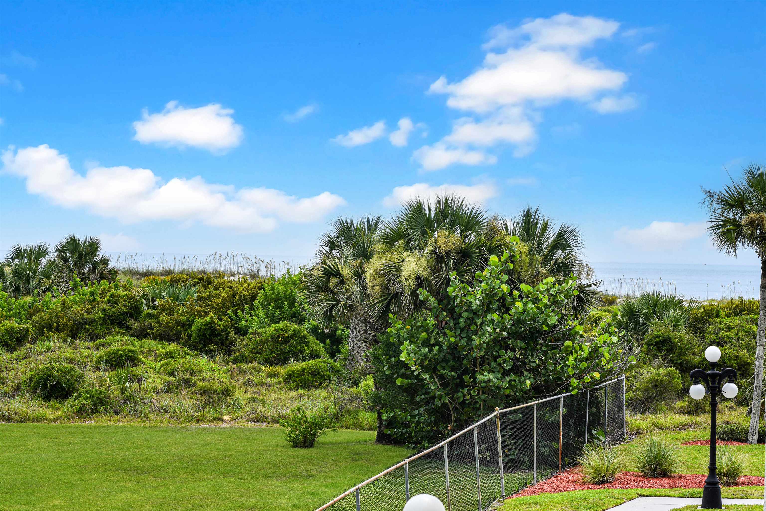 Image 12 of 31 For 2 Dondanville Rd  212