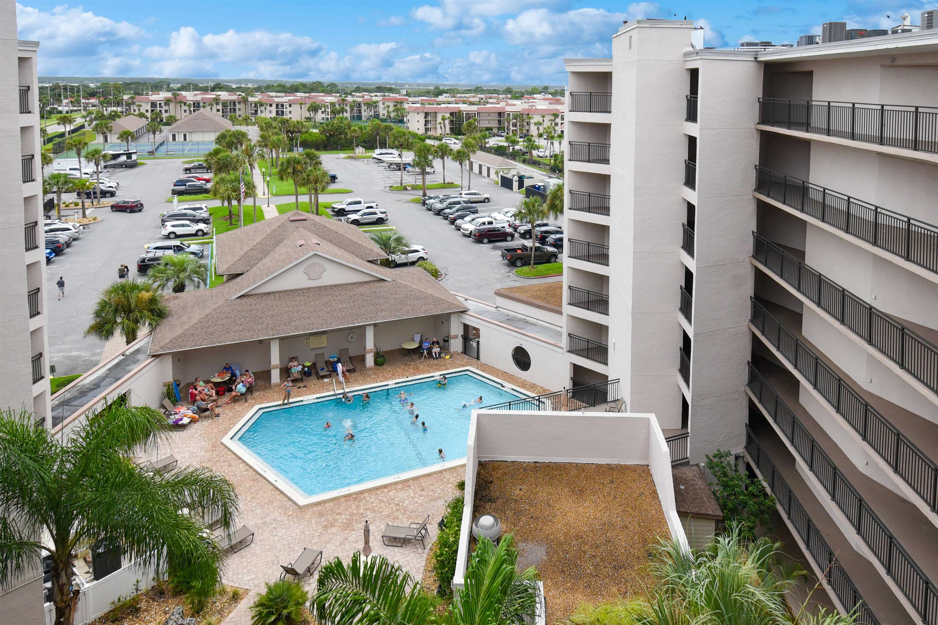 Image 29 of 31 For 2 Dondanville Rd  212