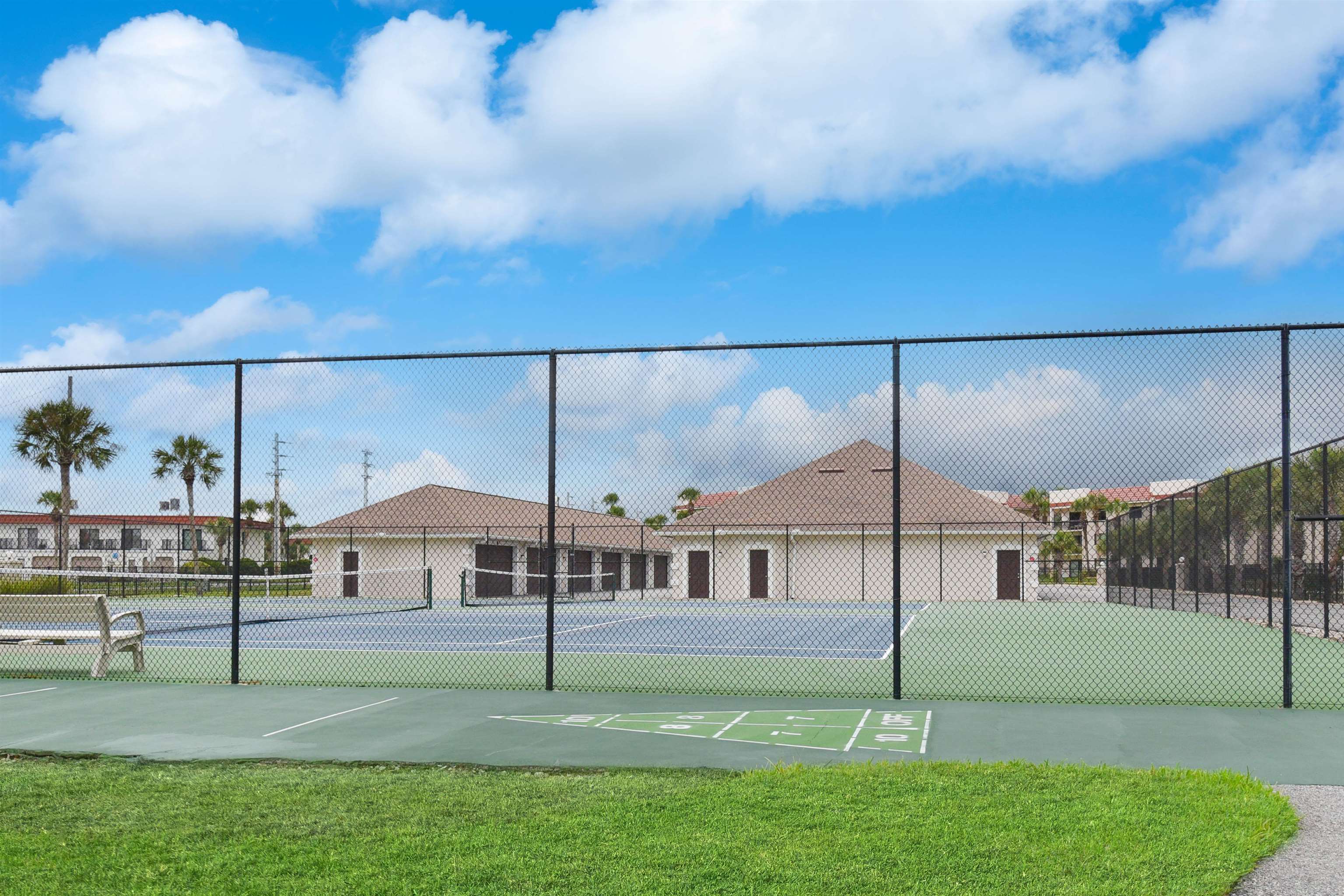 Image 30 of 31 For 2 Dondanville Rd  212