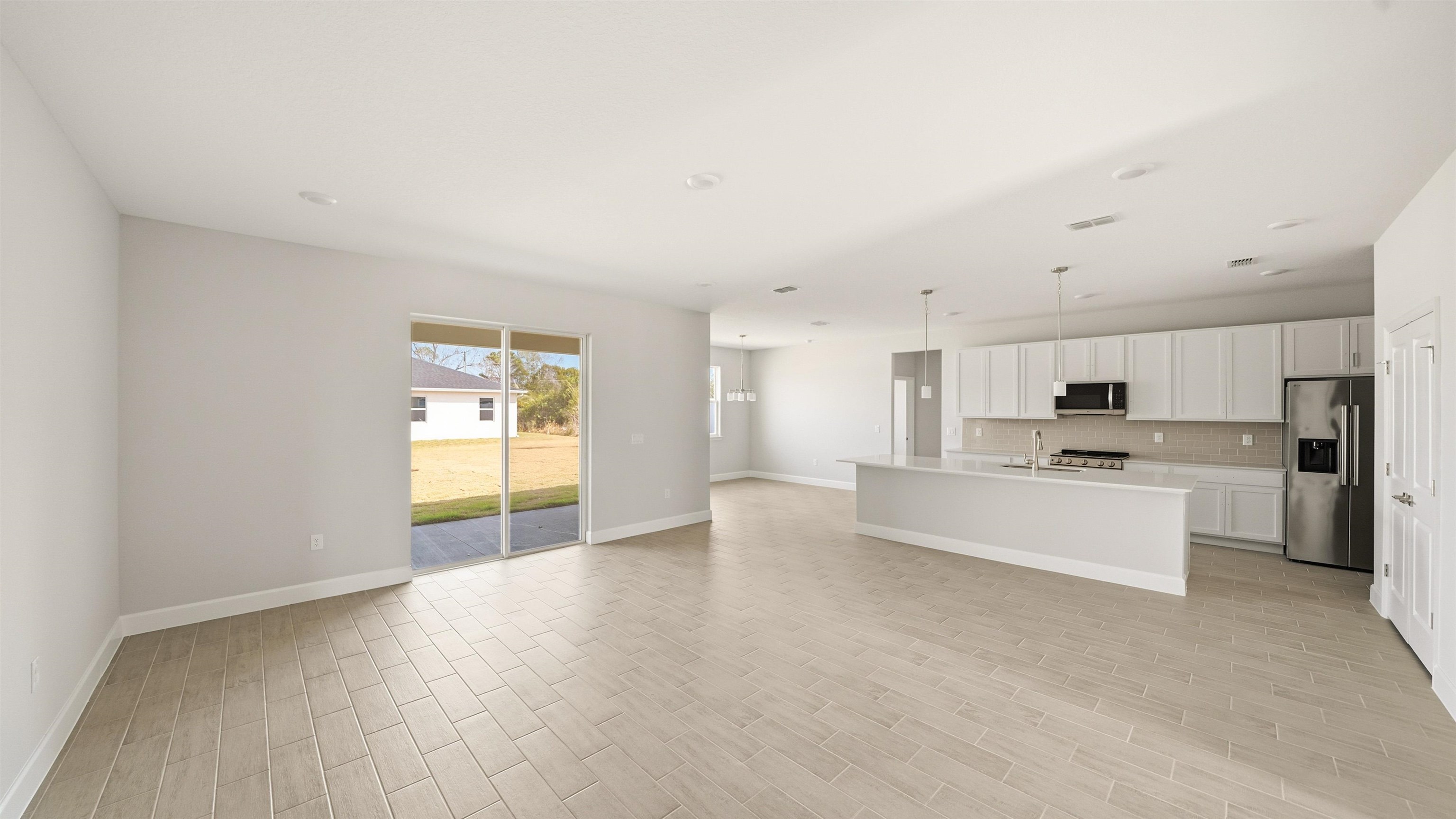 Image 7 of 48 For 1 Rollins Ln