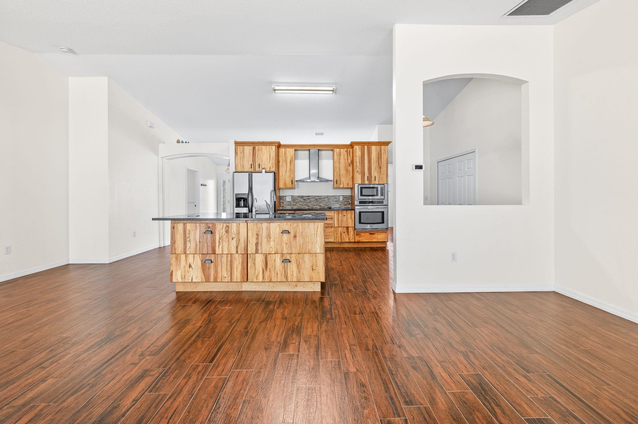 Image 12 of 45 For 17 Porter Lane