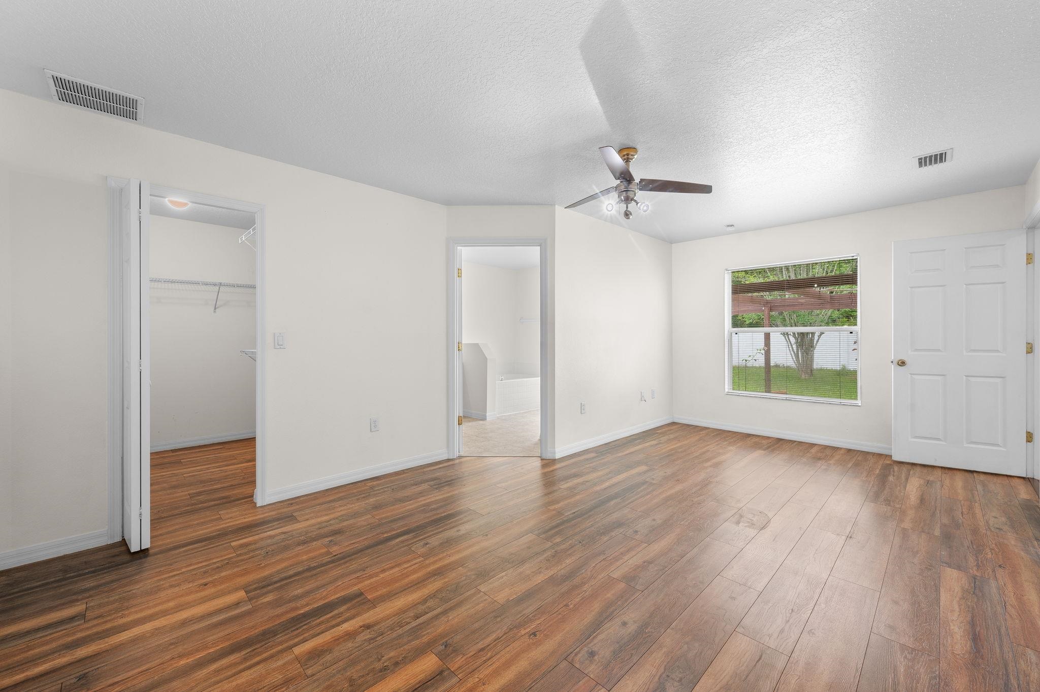 Image 21 of 45 For 17 Porter Lane