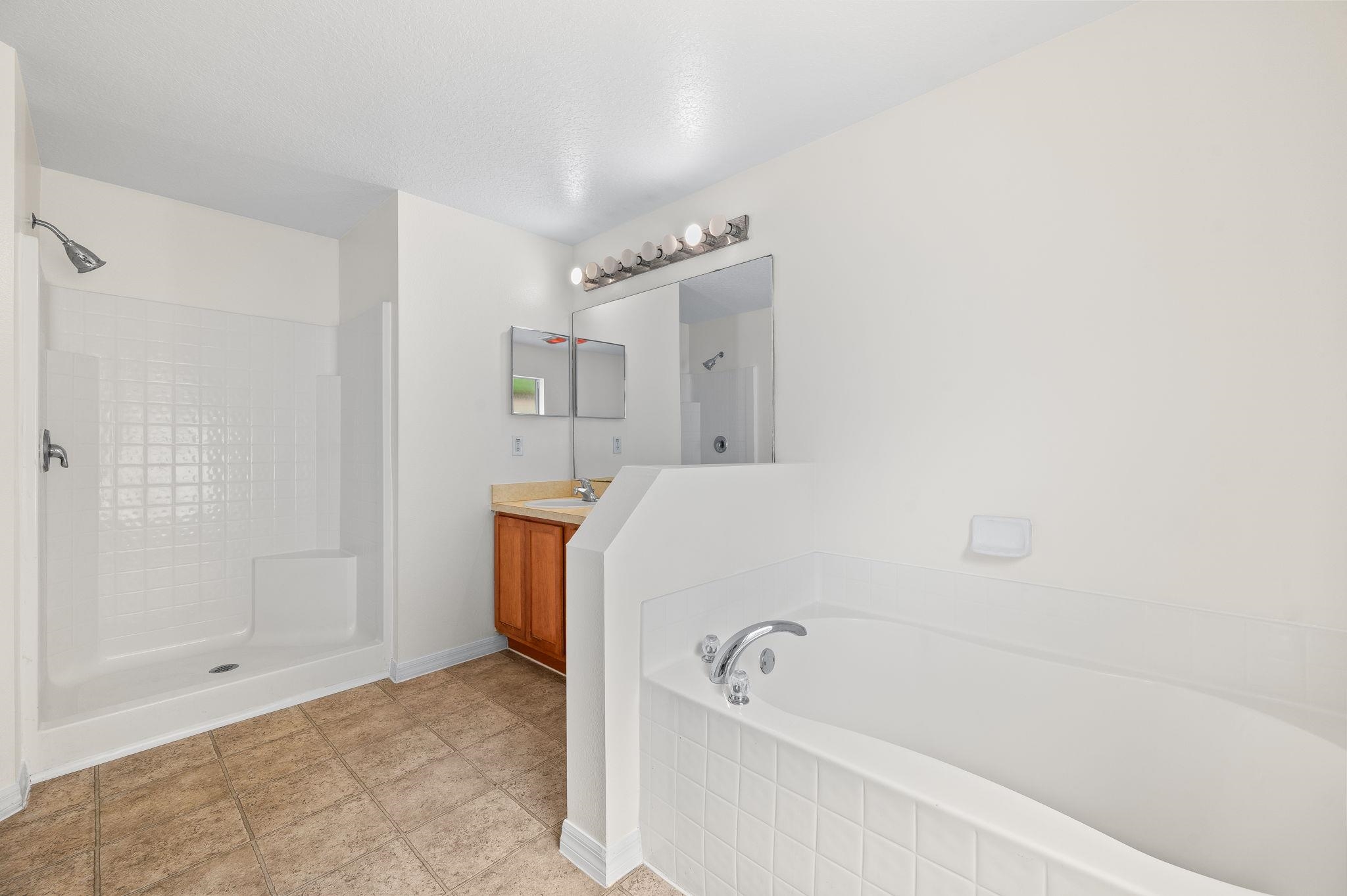 Image 25 of 45 For 17 Porter Lane