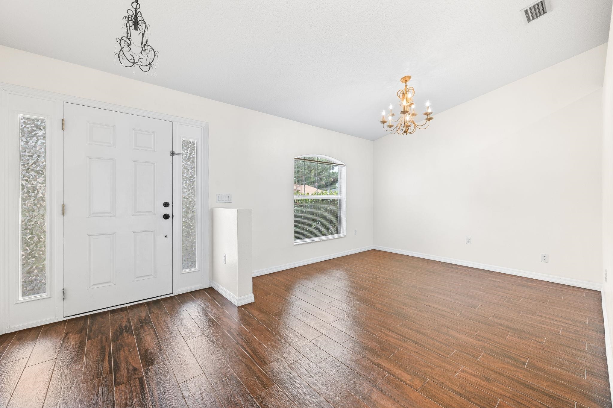 Image 5 of 45 For 17 Porter Lane