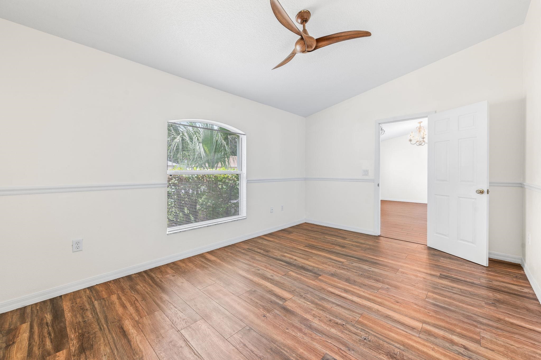 Image 8 of 45 For 17 Porter Lane