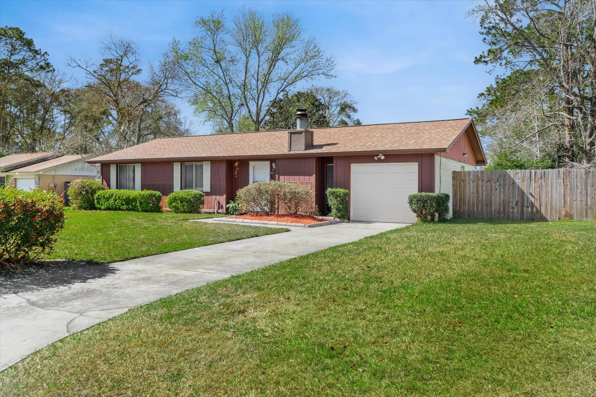 Image 33 of 42 For 322 Palmwood Ct