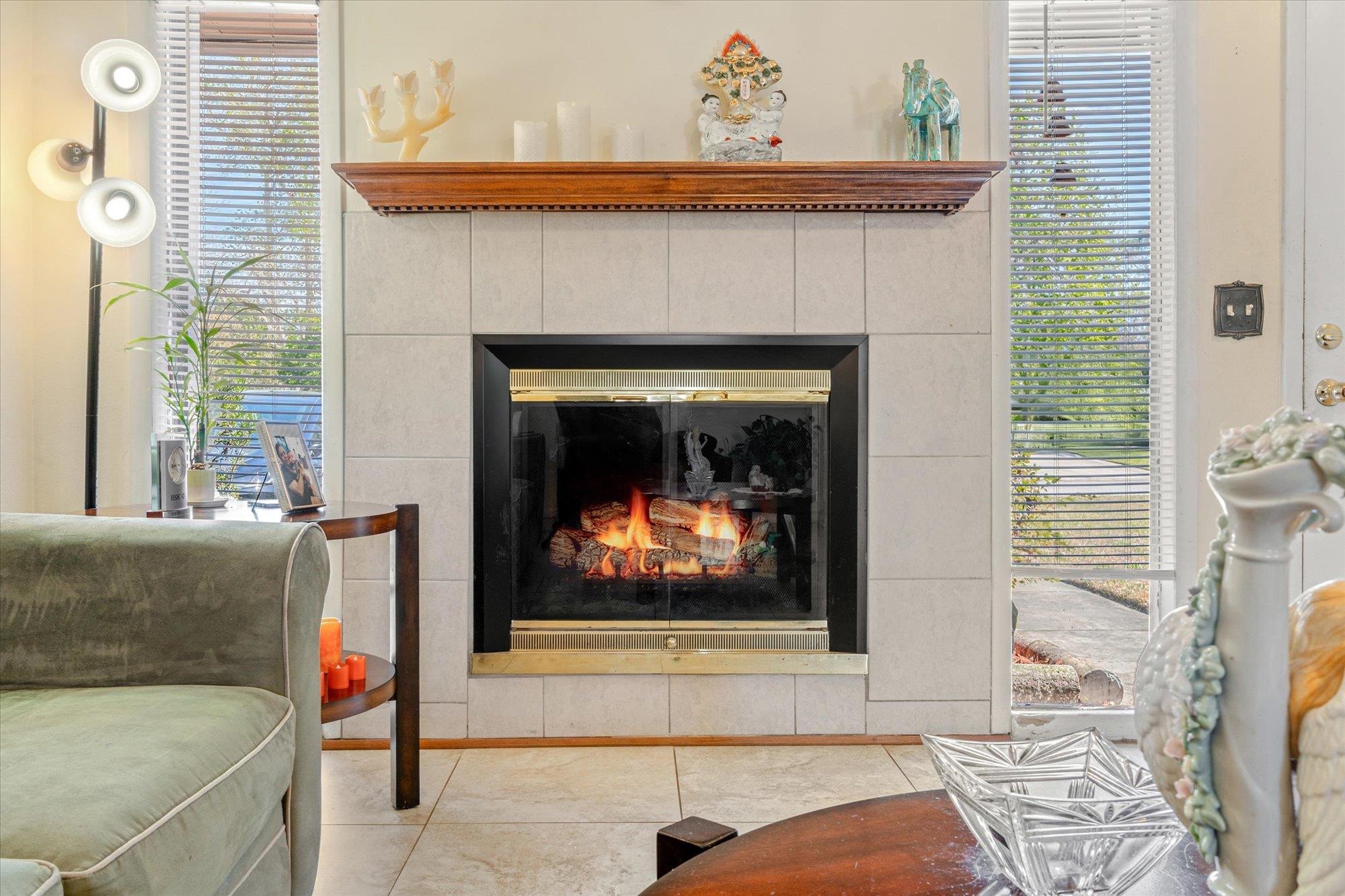 Image 4 of 42 For 322 Palmwood Ct