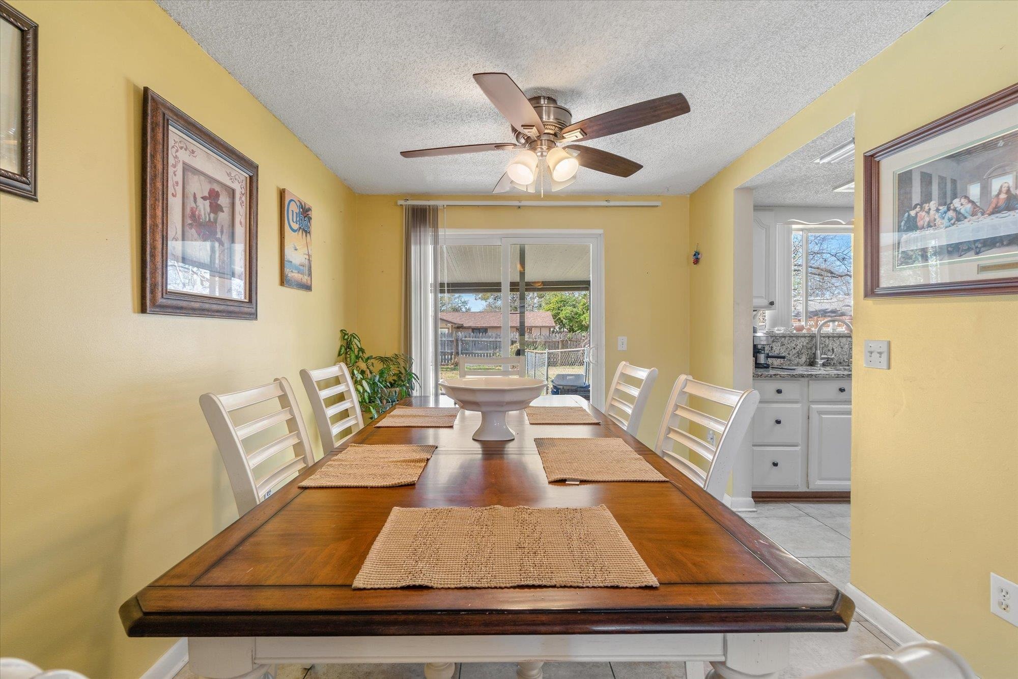 Image 8 of 42 For 322 Palmwood Ct