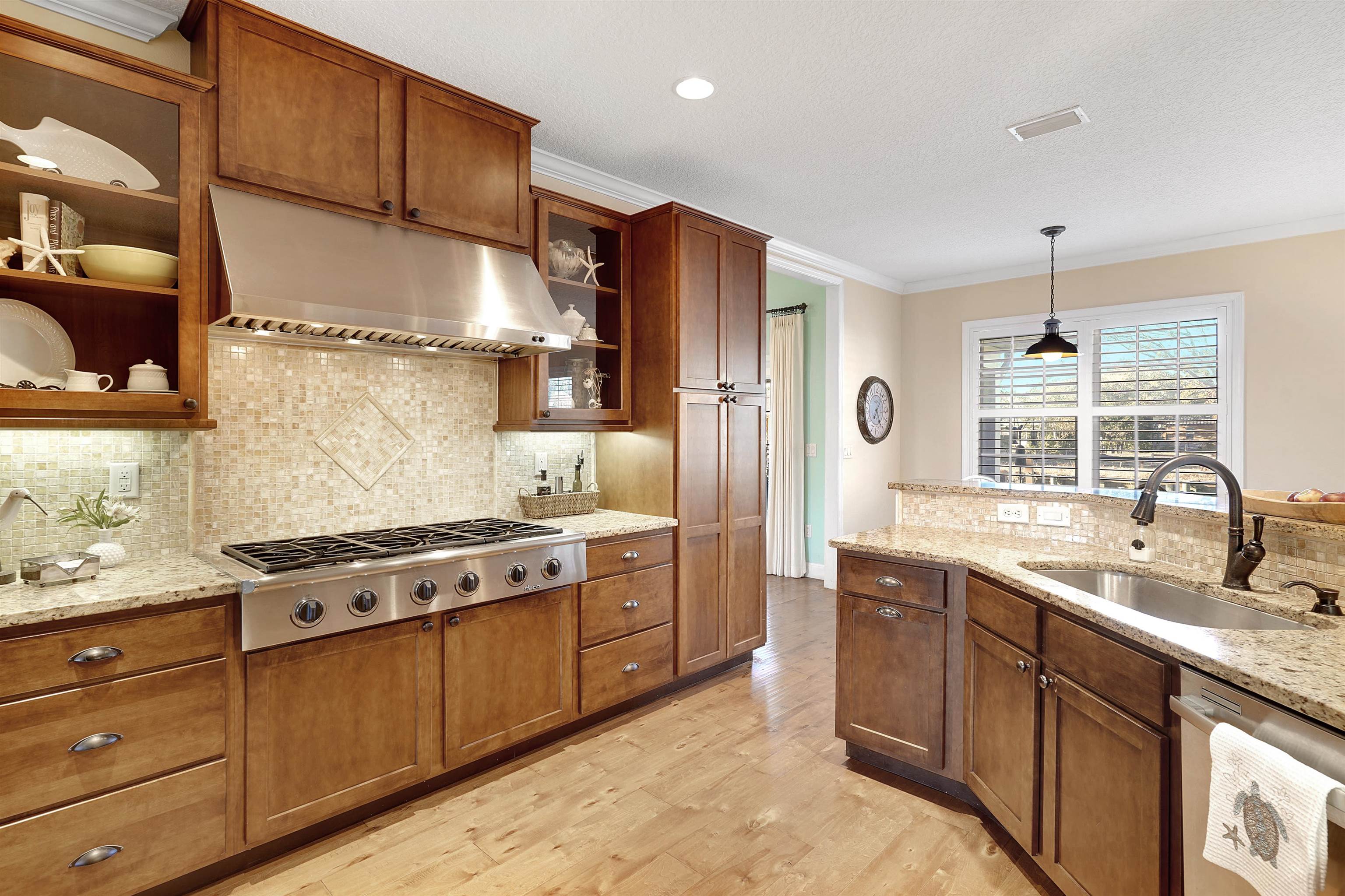 Image 13 of 54 For 248 Pizarro Rd