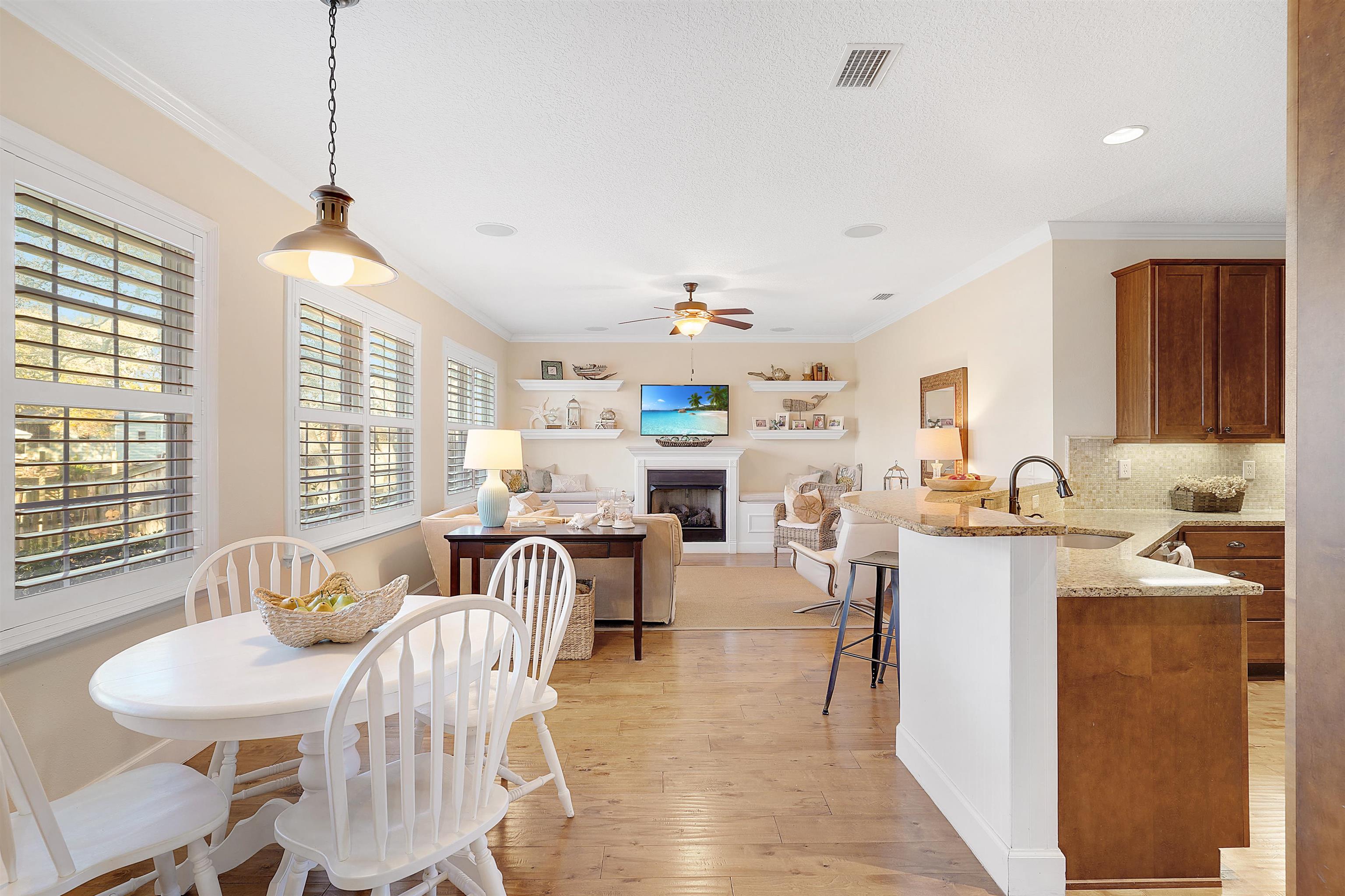 Image 16 of 54 For 248 Pizarro Rd