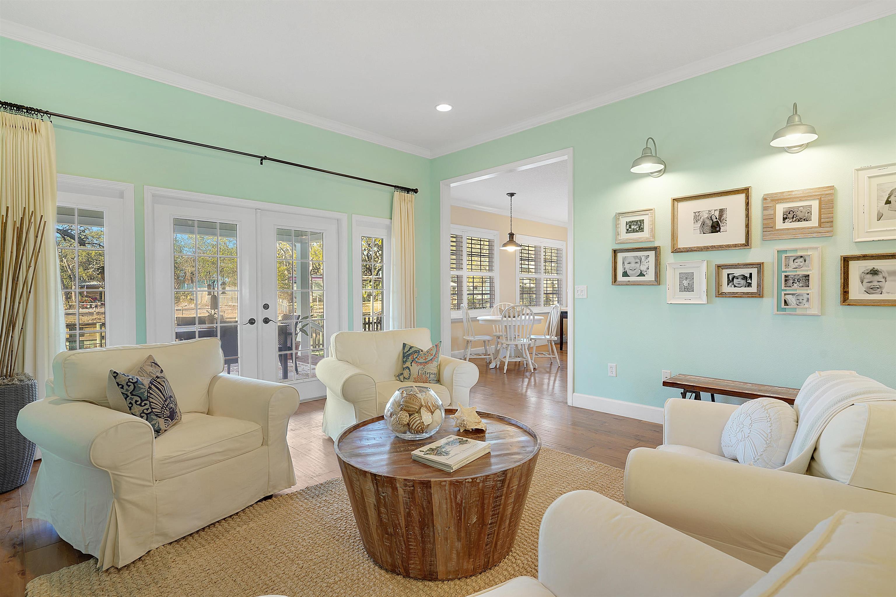 Image 22 of 54 For 248 Pizarro Rd