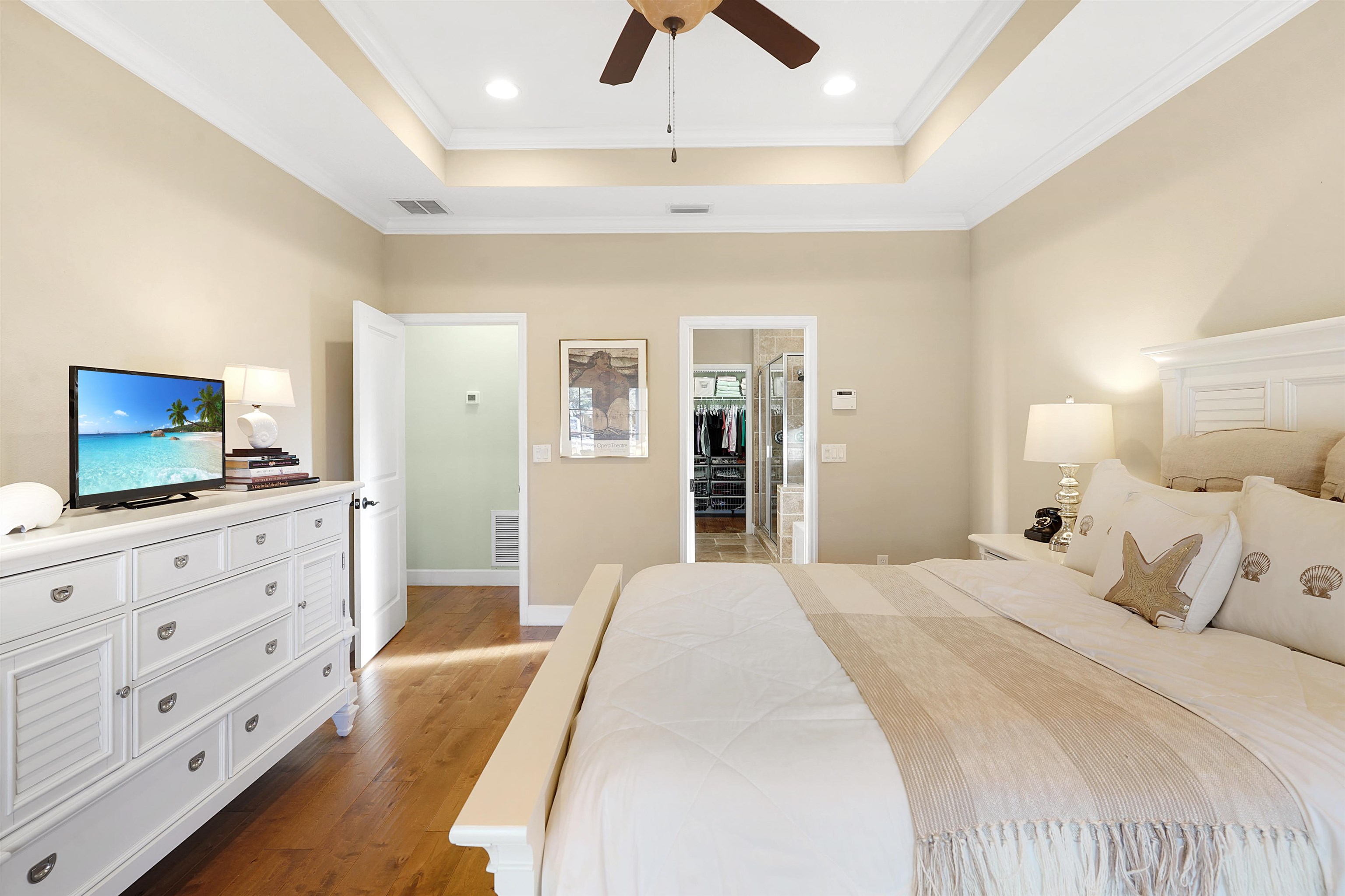 Image 25 of 54 For 248 Pizarro Rd