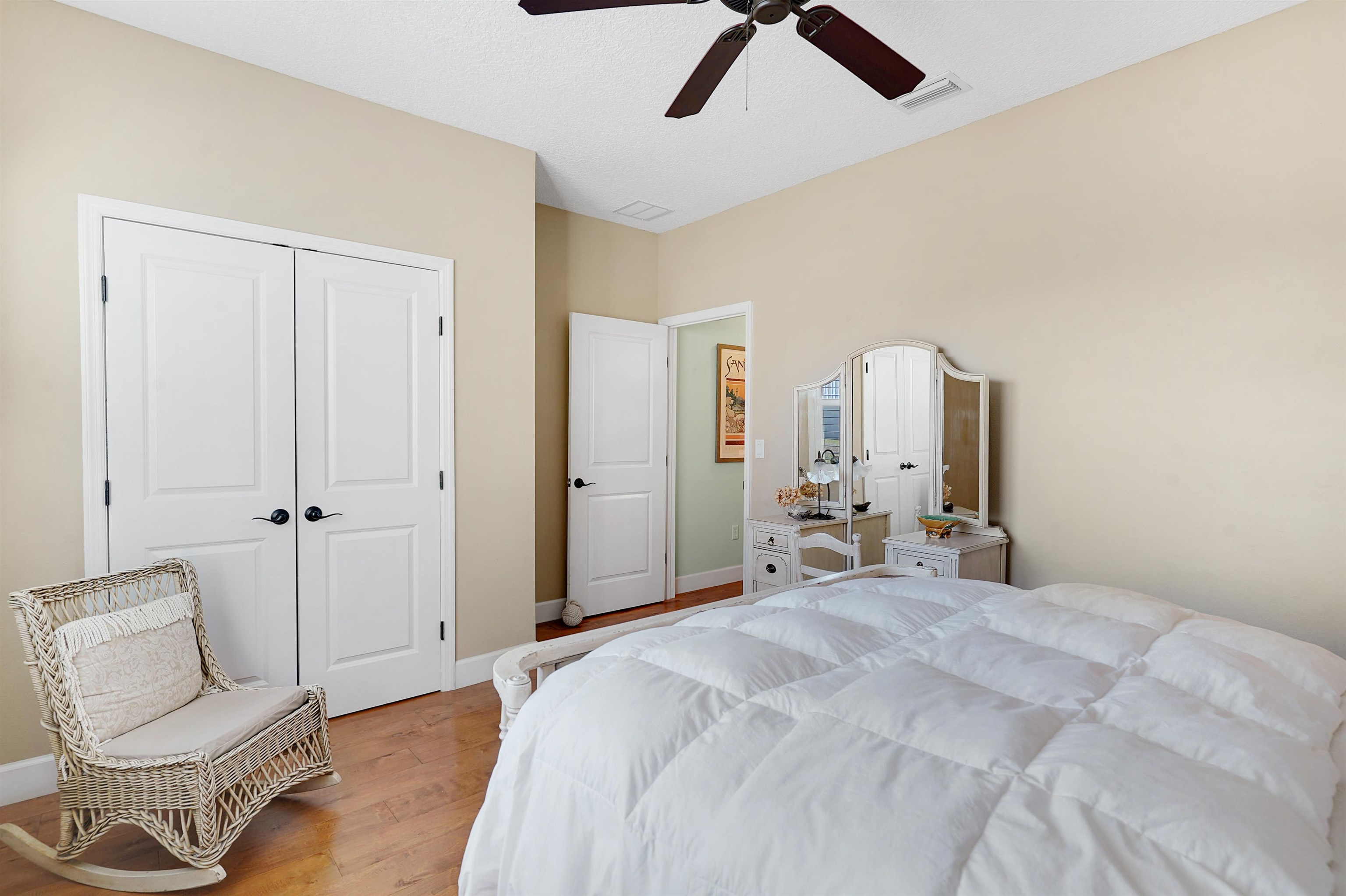 Image 31 of 54 For 248 Pizarro Rd