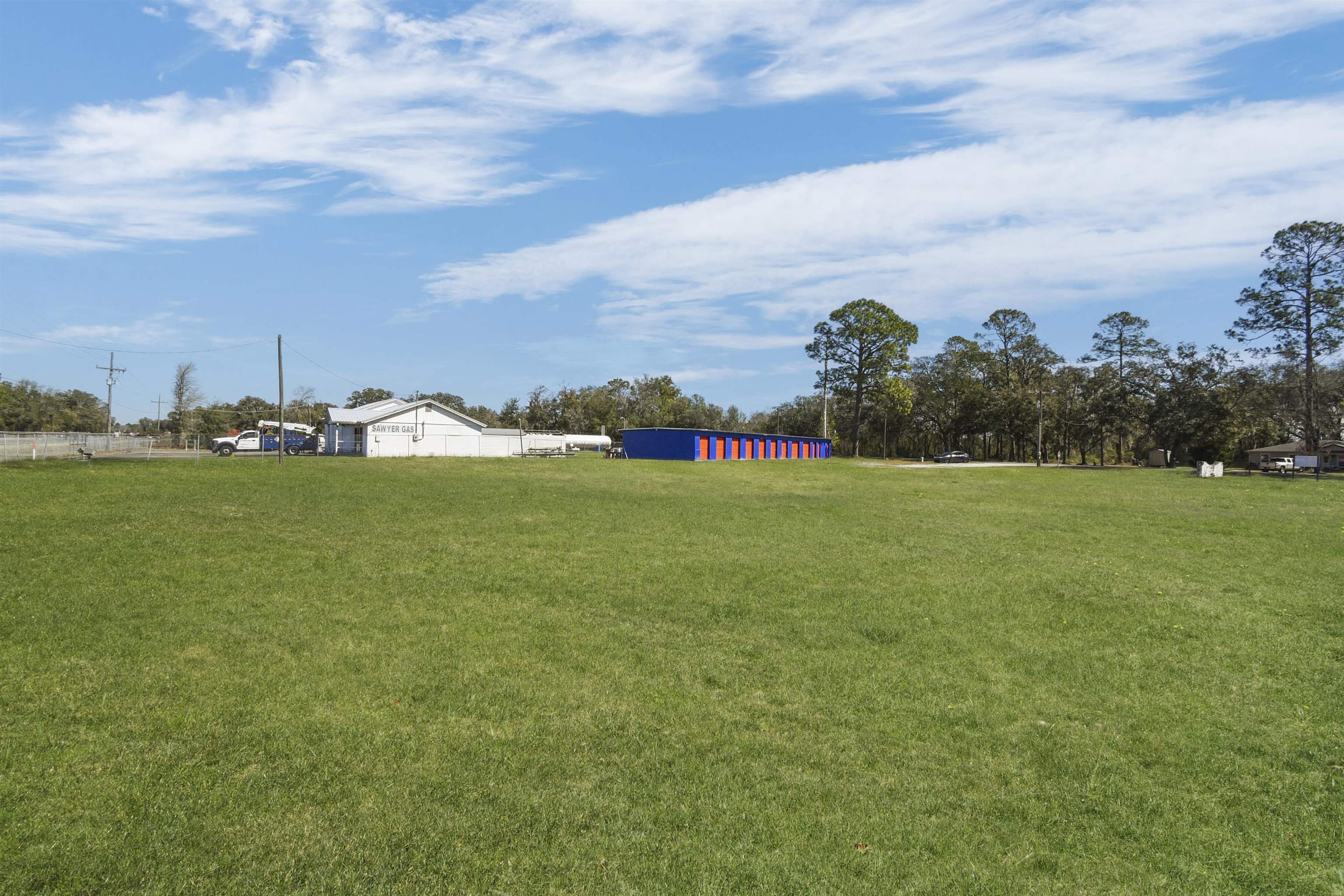 Image 11 of 25 For 9150 County Road 221 Se