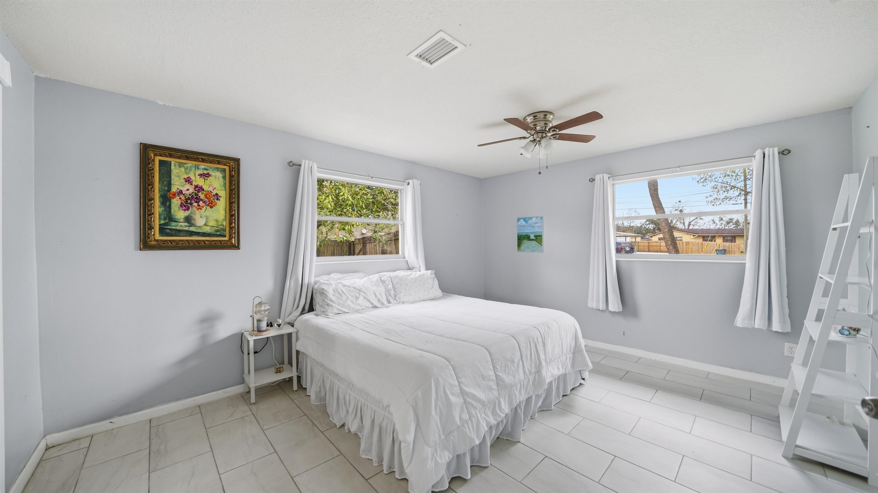 Image 12 of 37 For 10977 Delago Dr