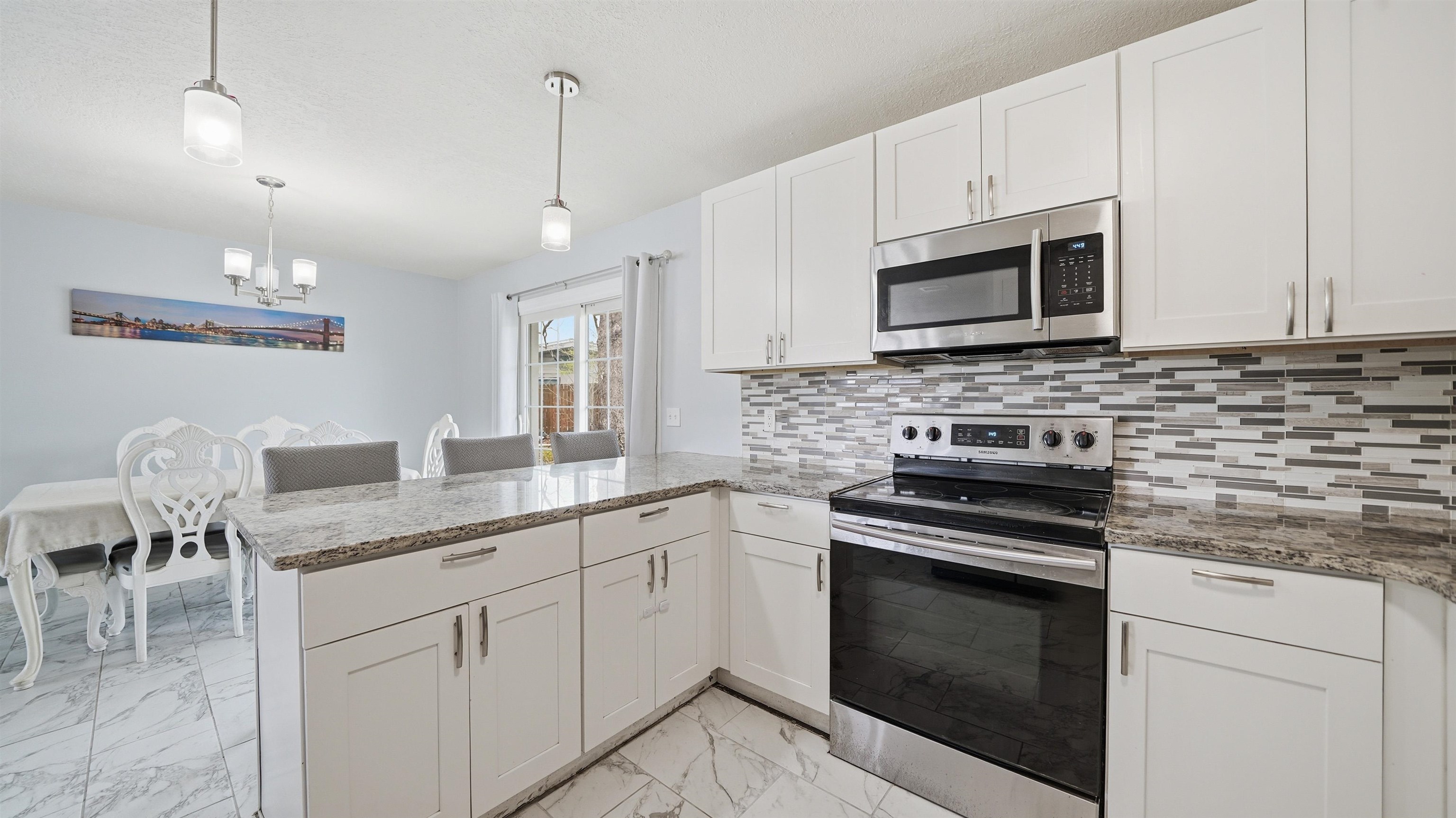 Image 9 of 37 For 10977 Delago Dr