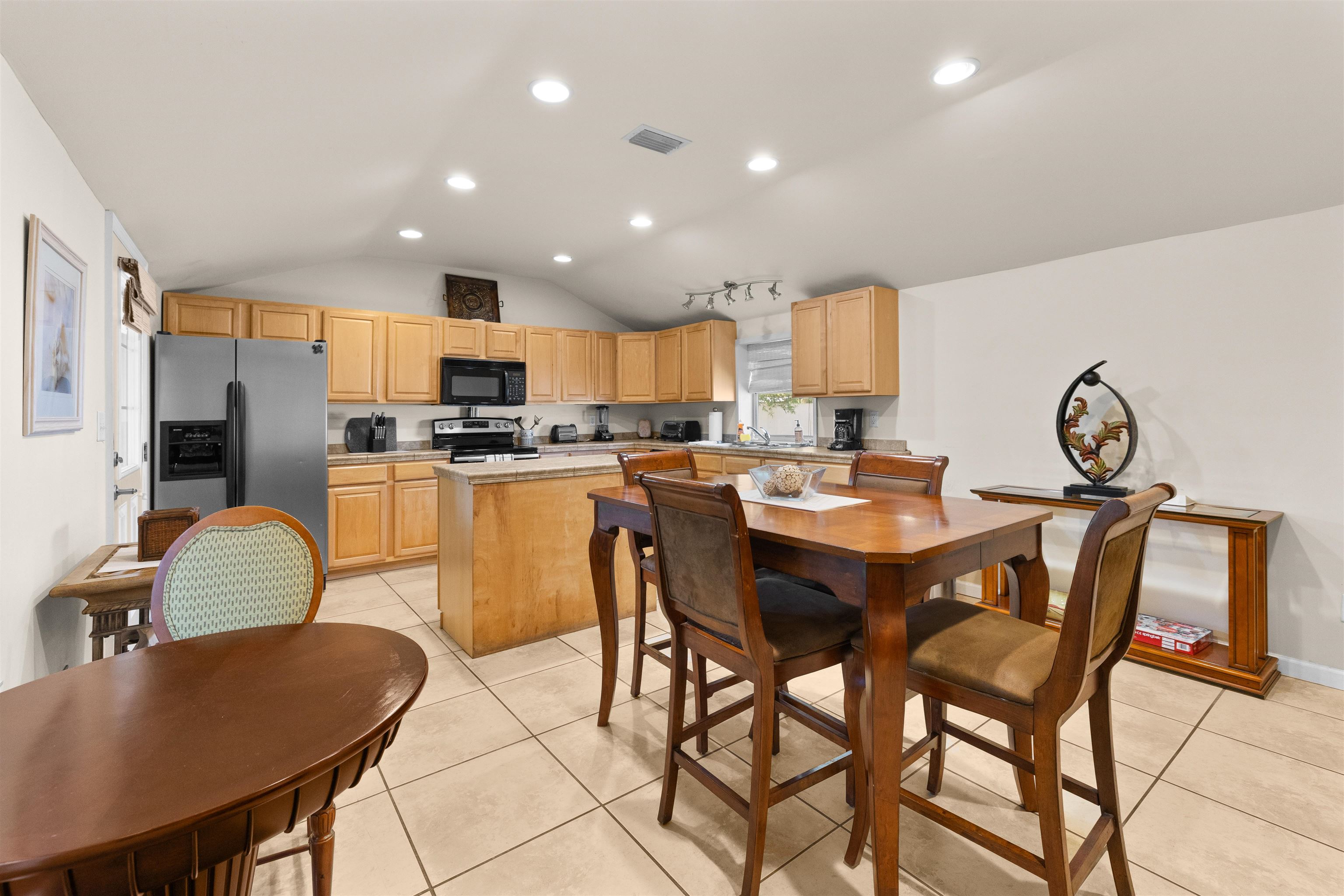 Image 10 of 34 For 110 Anastasia Lodge Dr