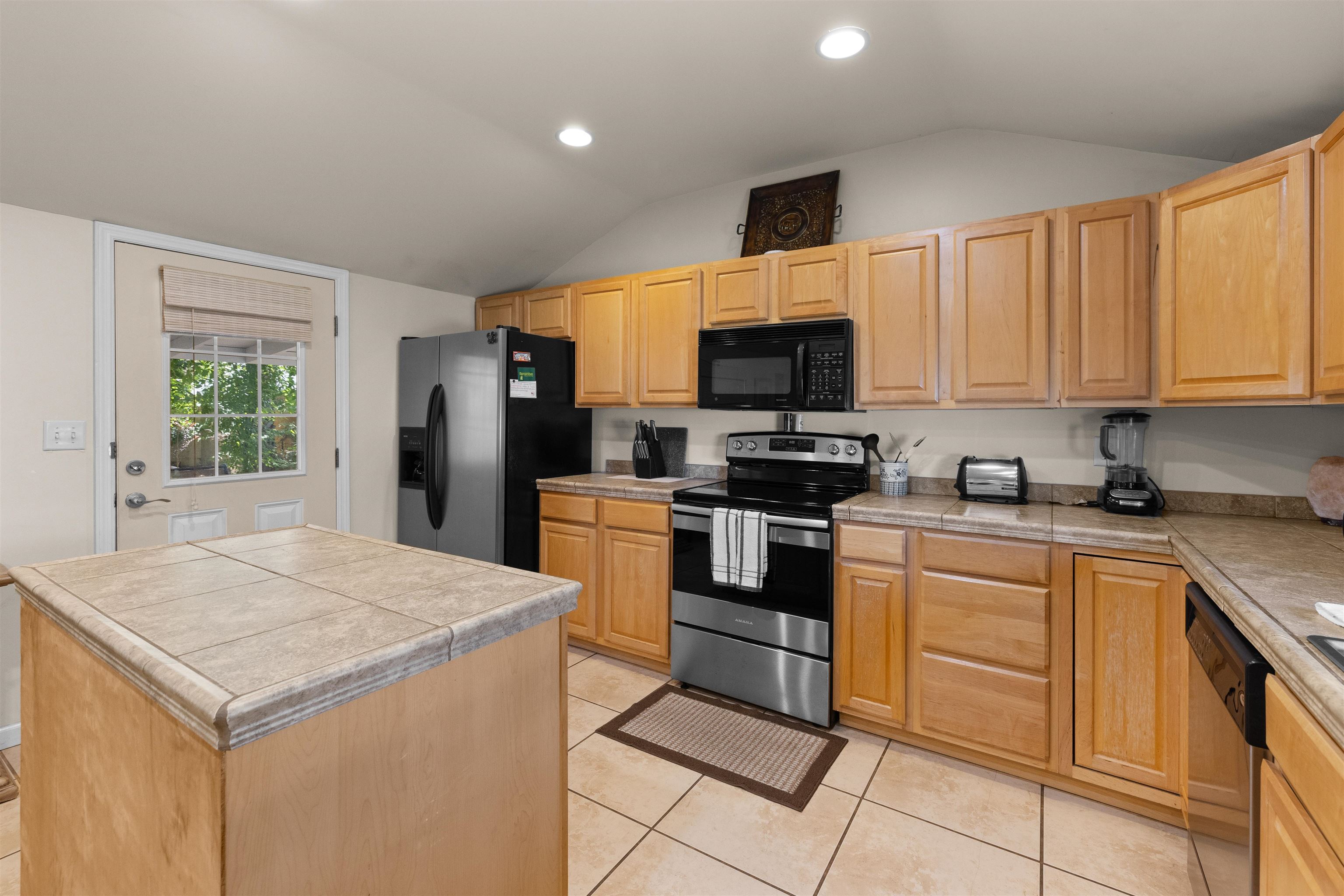 Image 13 of 34 For 110 Anastasia Lodge Dr