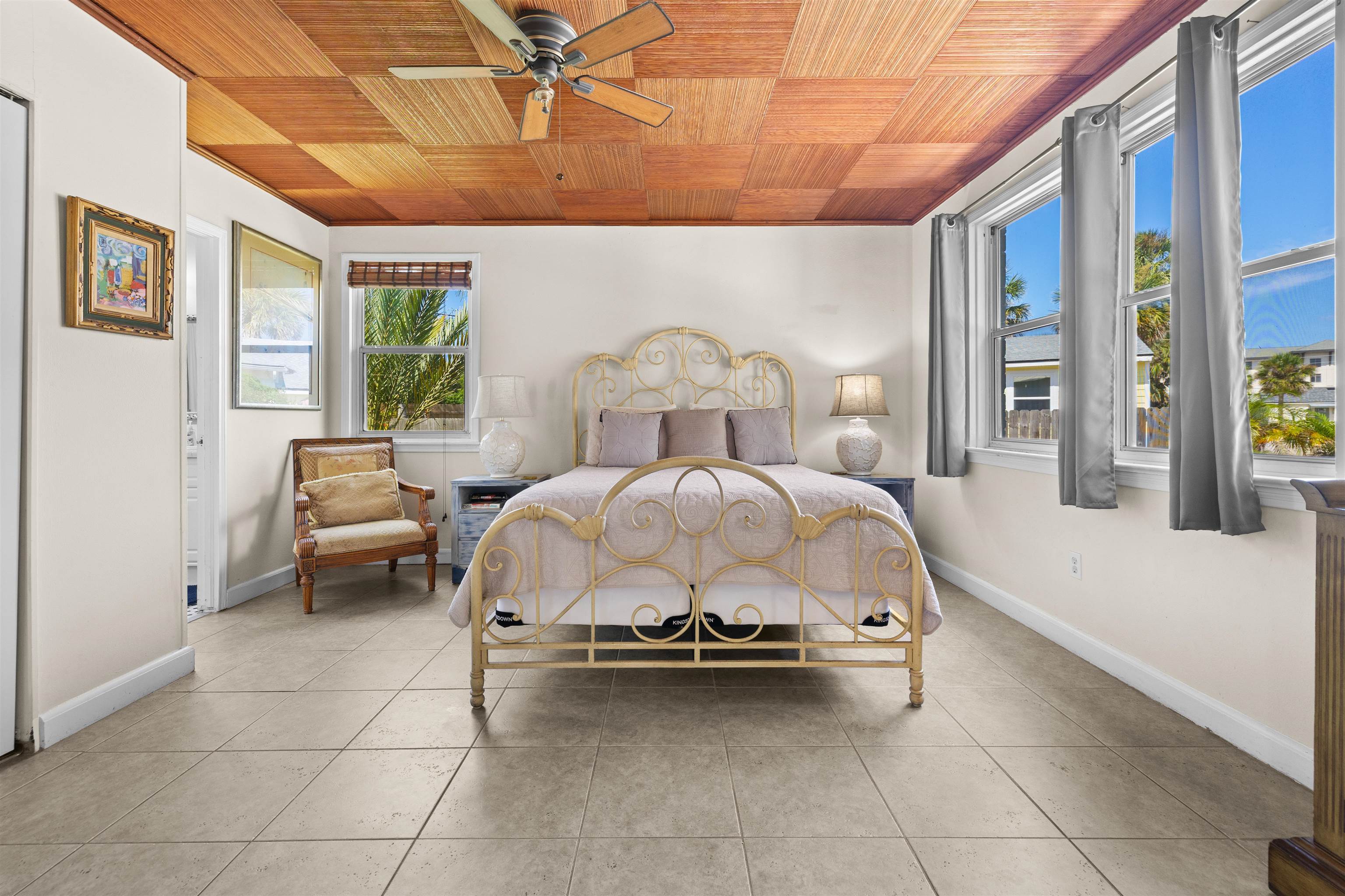 Image 17 of 34 For 110 Anastasia Lodge Dr