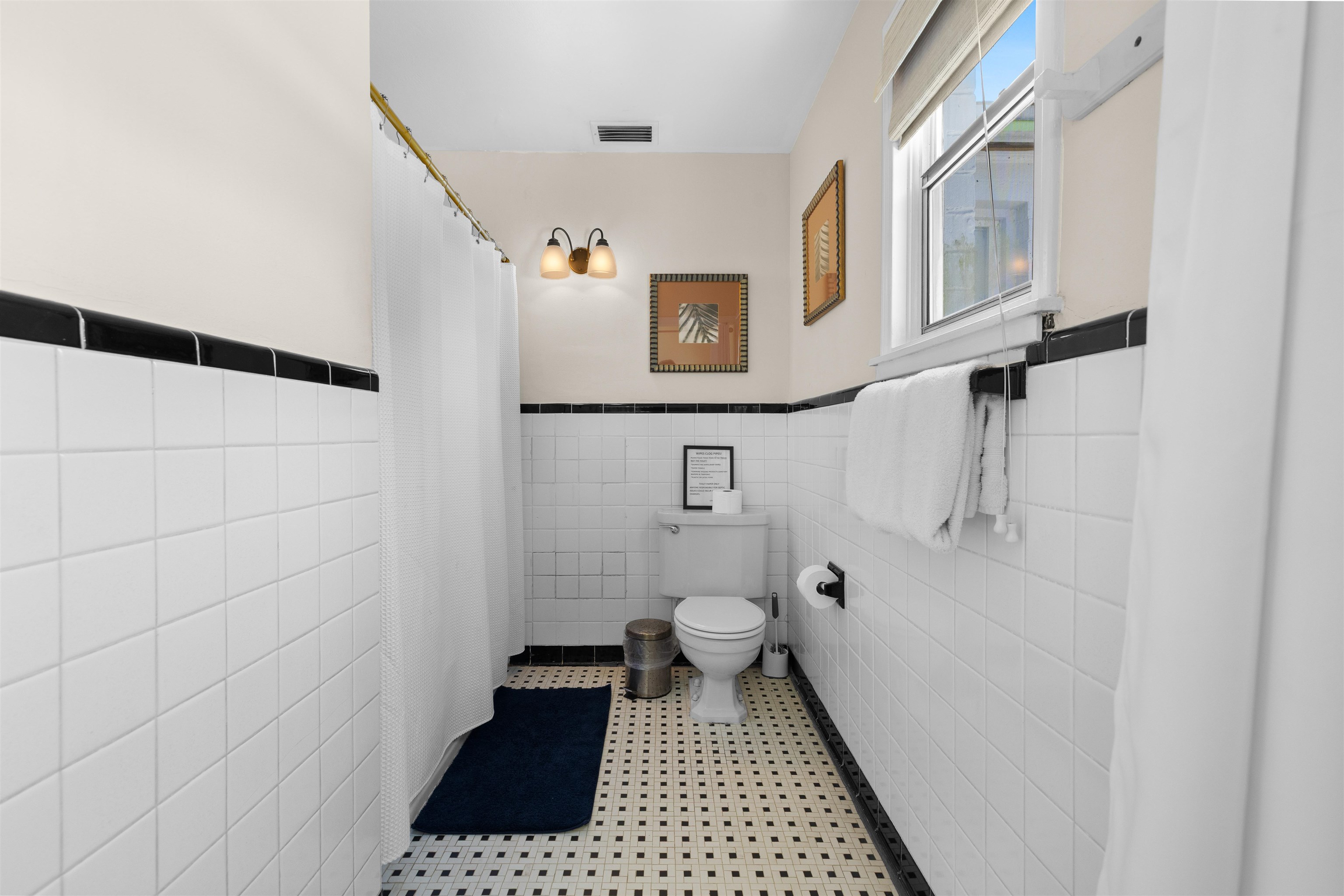 Image 20 of 34 For 110 Anastasia Lodge Dr