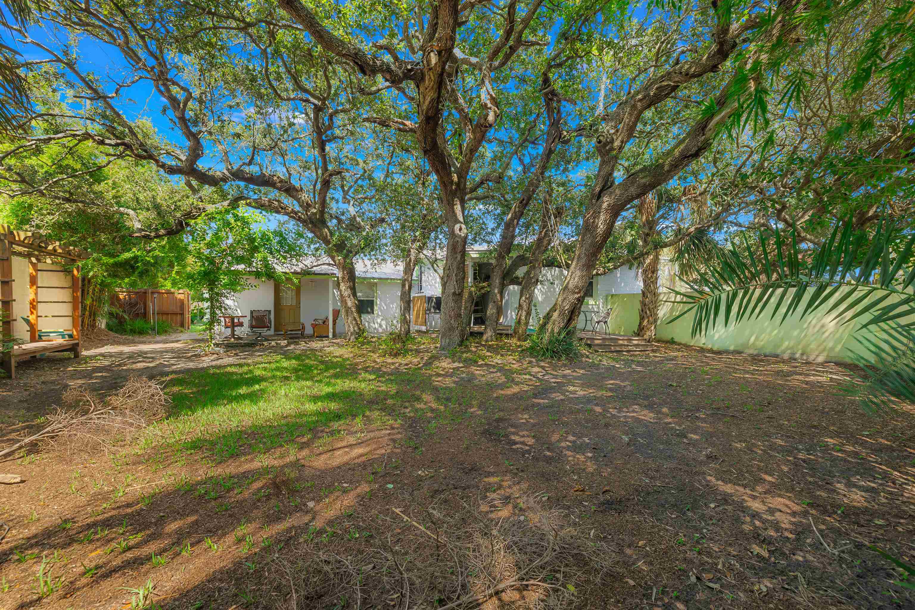 Image 26 of 34 For 110 Anastasia Lodge Dr