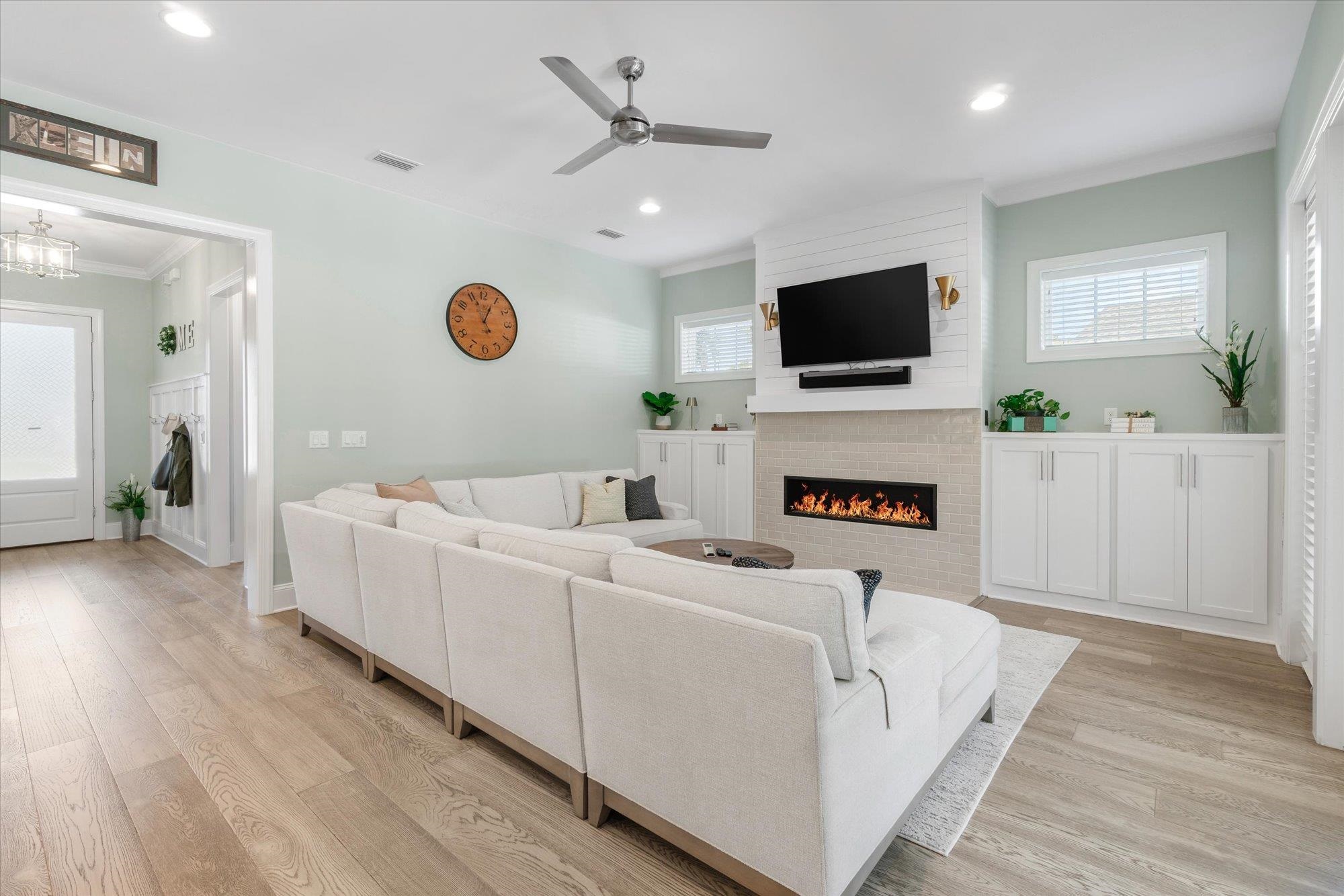 Image 19 of 79 For 145 Fells Cv