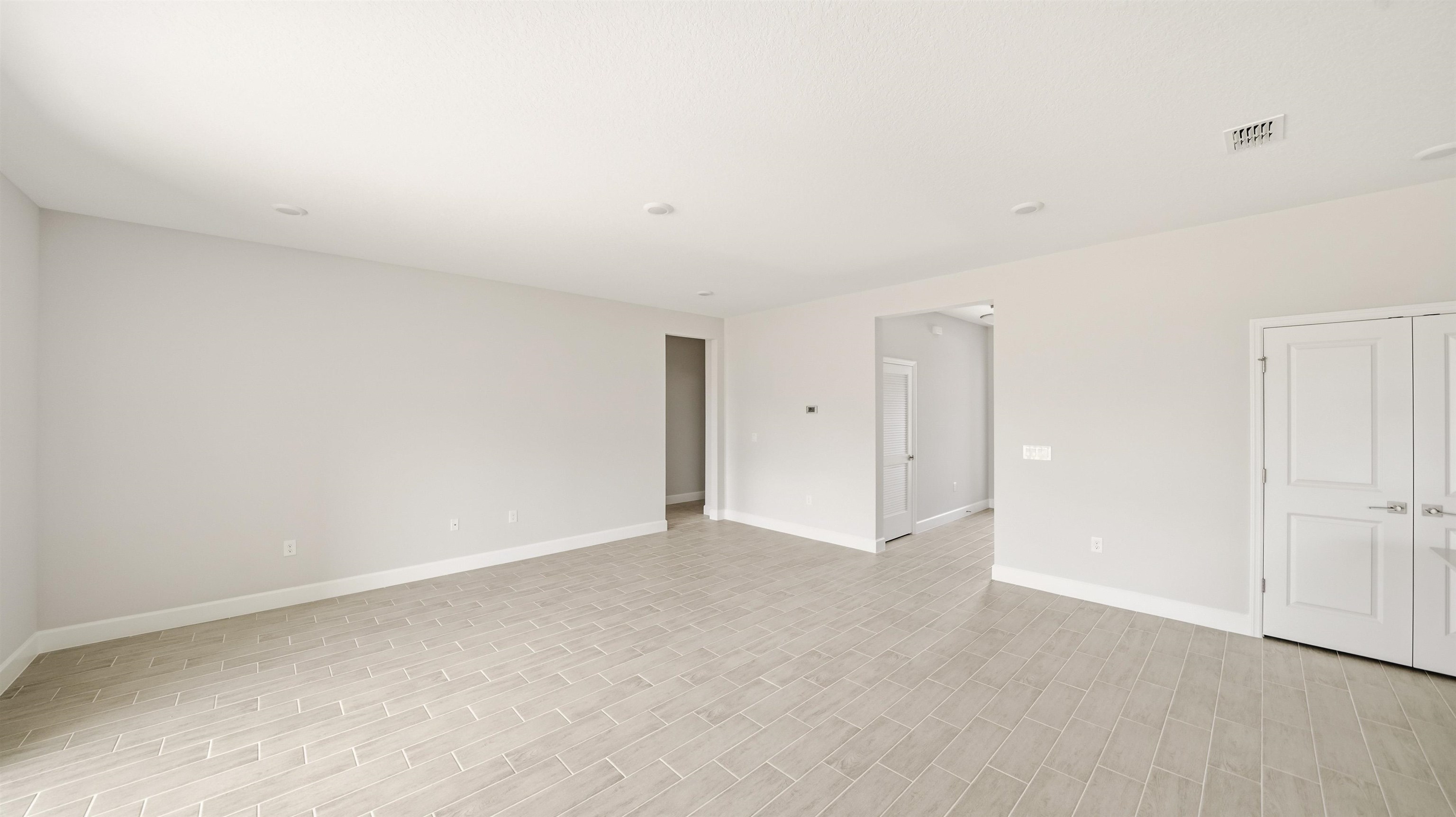 Image 17 of 45 For 2 Roller Ln  