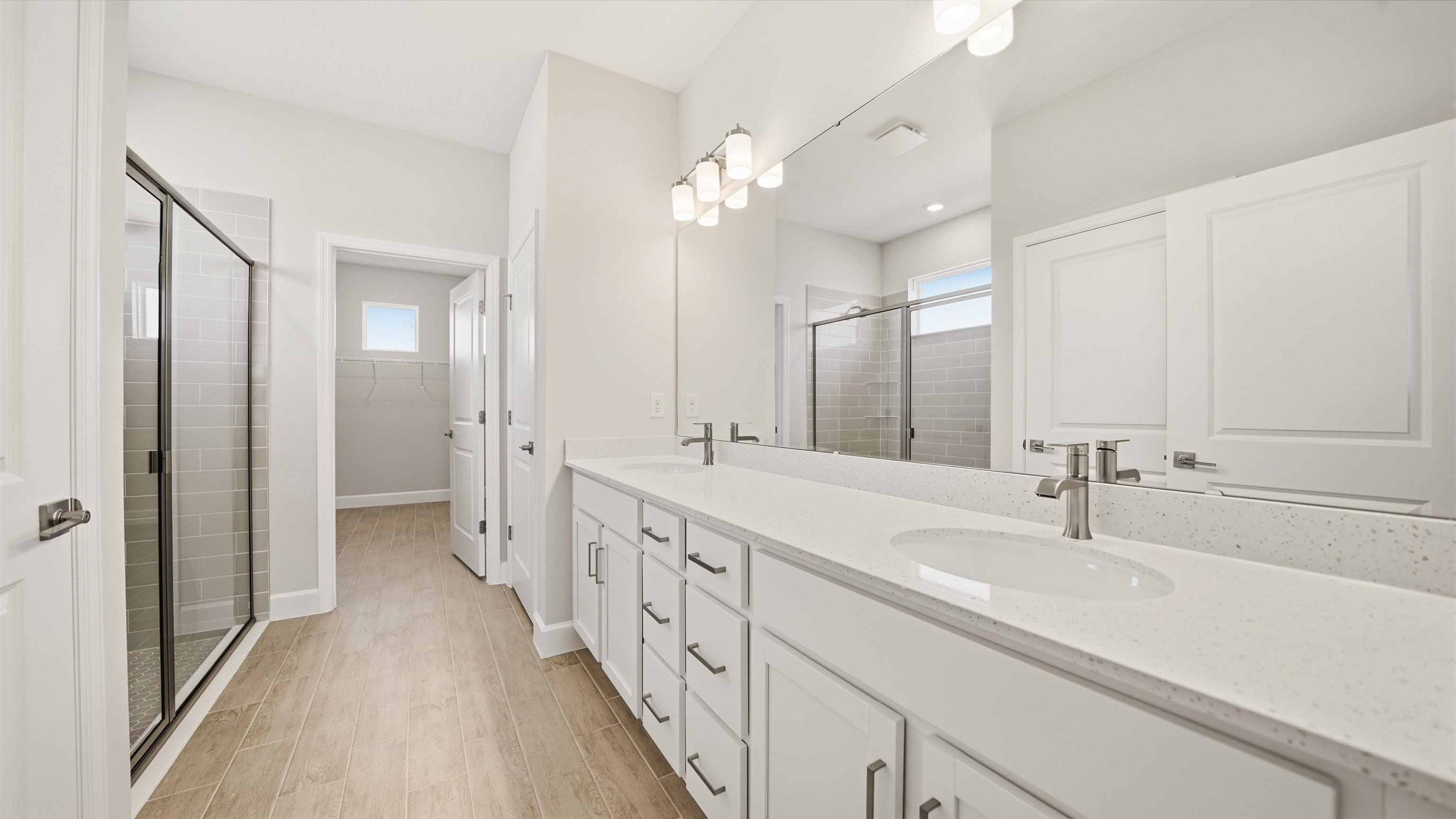 Image 22 of 45 For 2 Roller Ln  