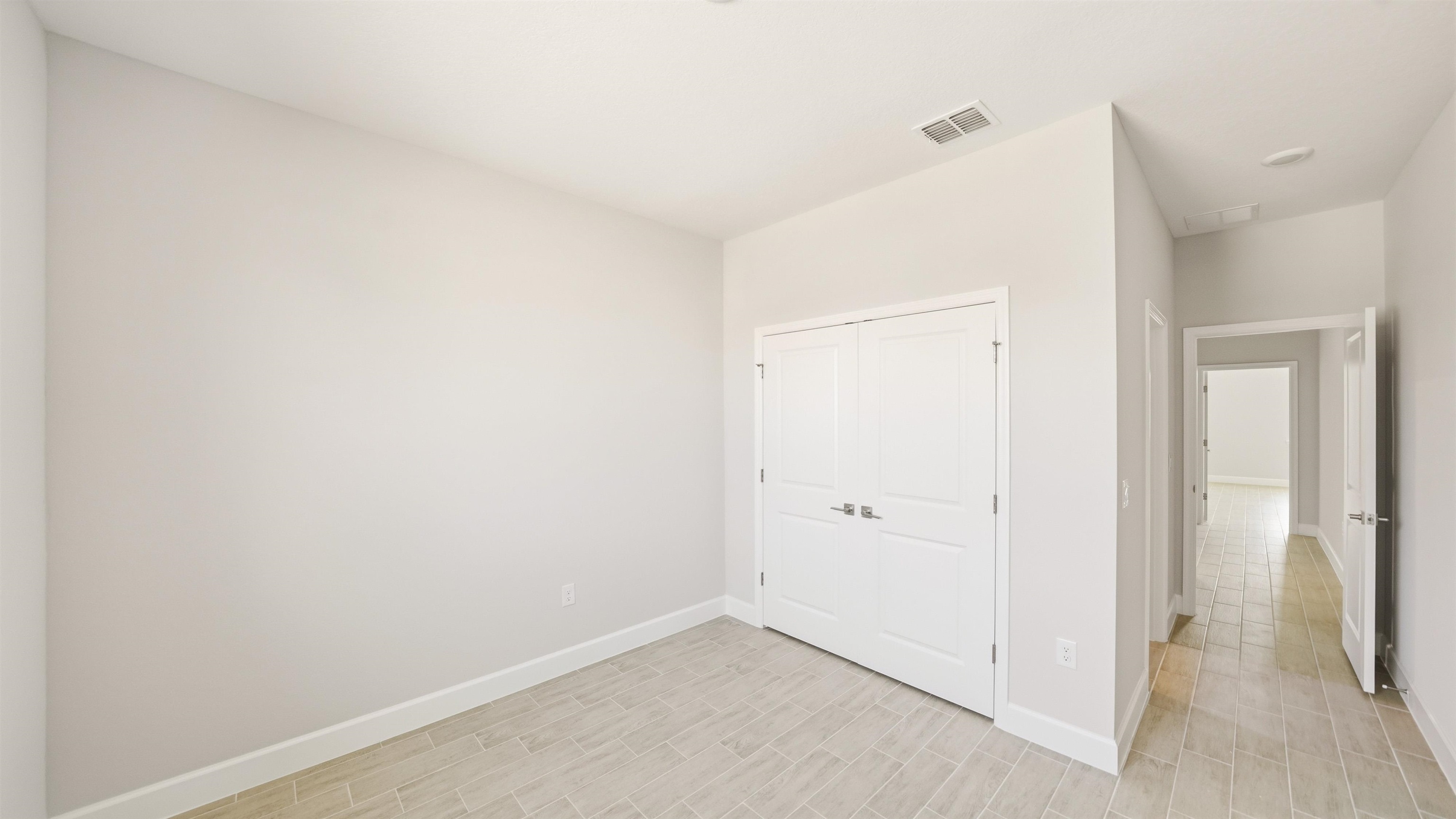 Image 28 of 45 For 2 Roller Ln  