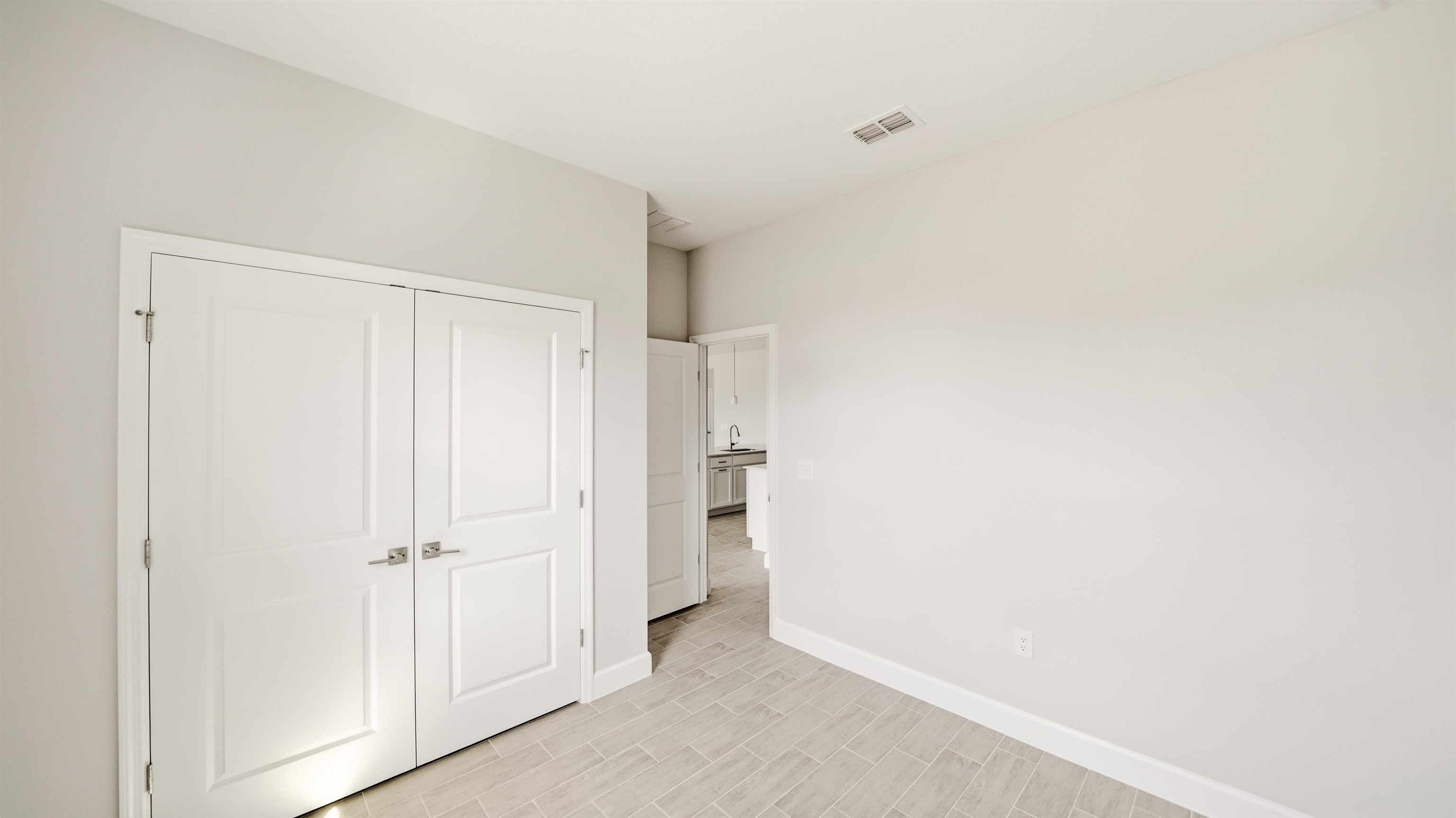 Image 34 of 45 For 2 Roller Ln  