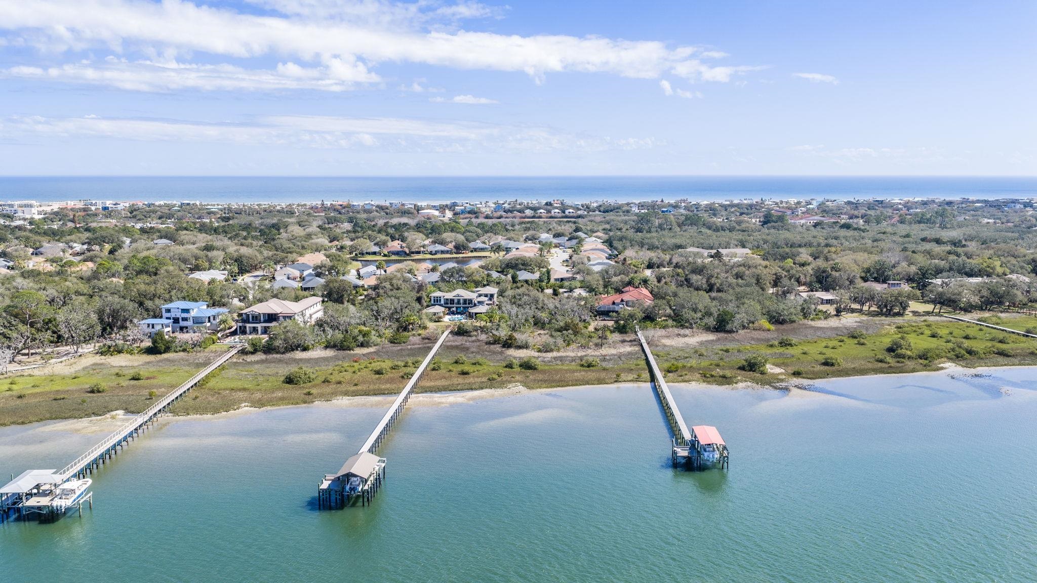 Image 10 of 11 For 817 S Griffin Shores Dr