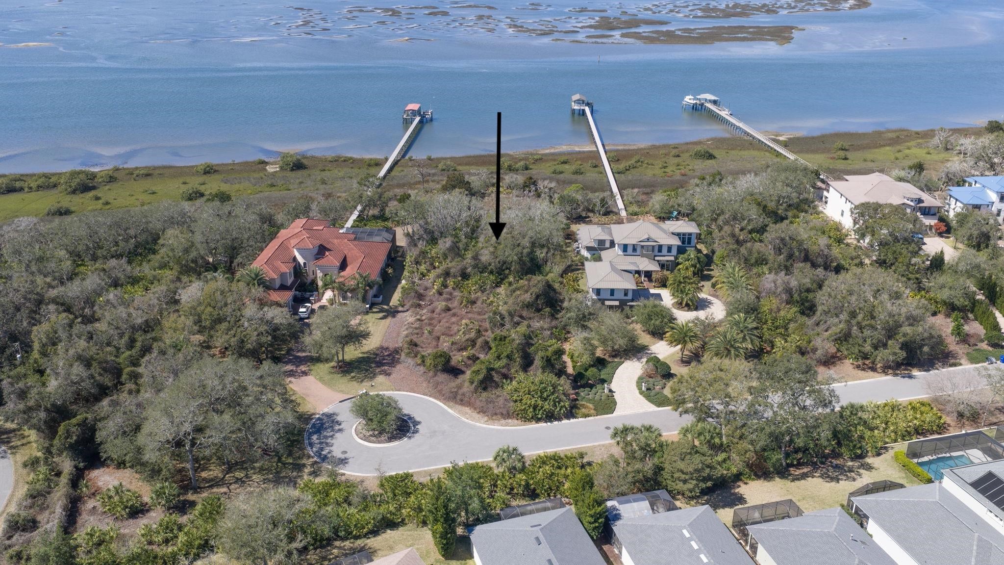 Image 2 of 11 For 817 S Griffin Shores Dr