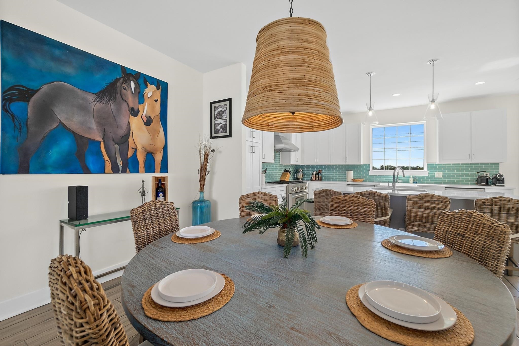 Image 14 of 59 For 13 Comares Ave